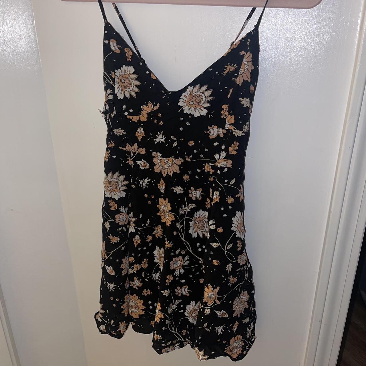 American Eagle babydoll dress , lace up in back... - Depop