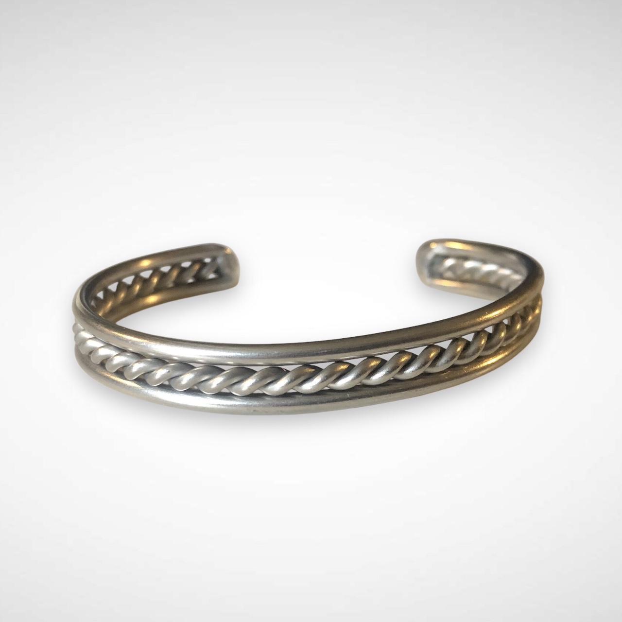item listed by aliciaburke1
