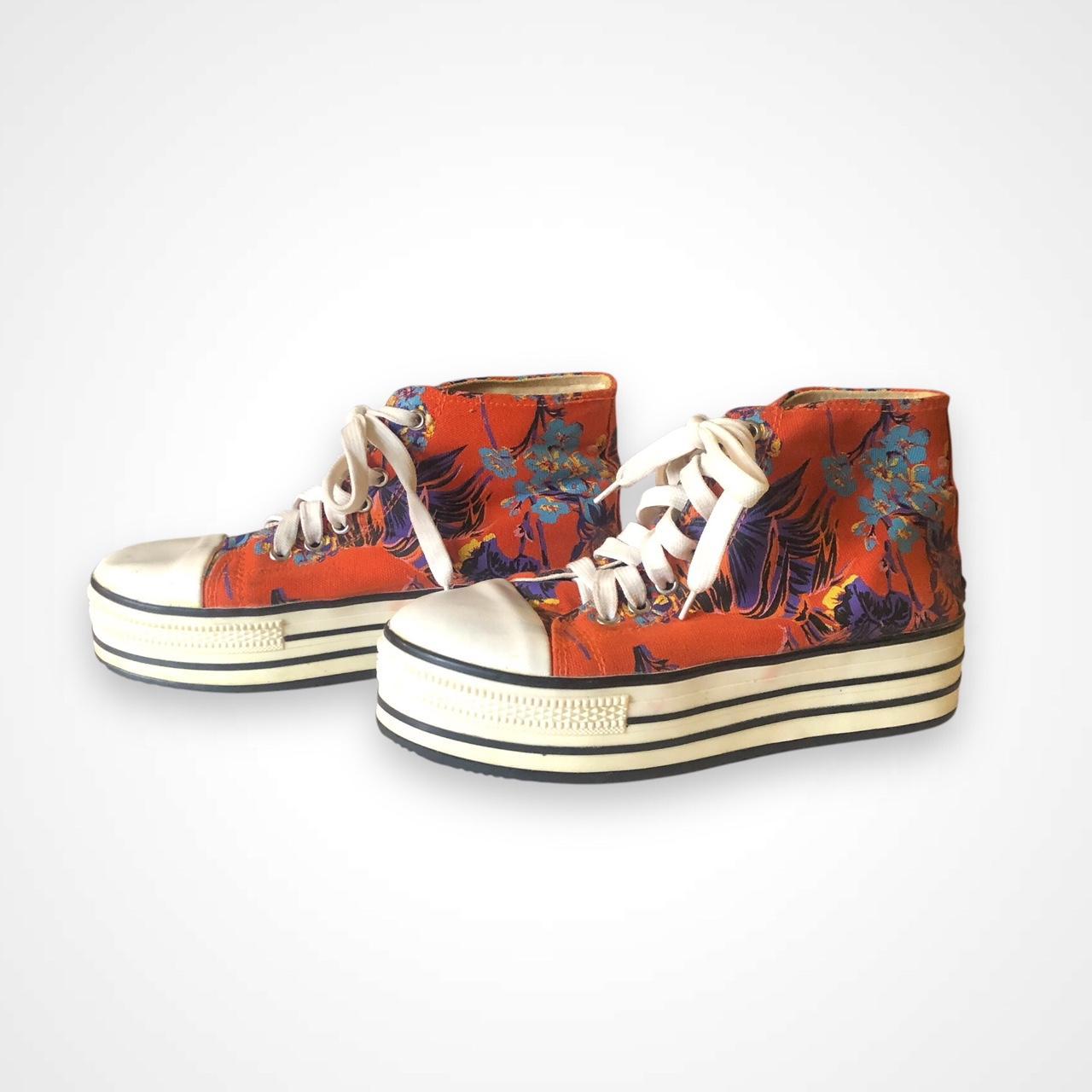 item listed by aliciaburke1