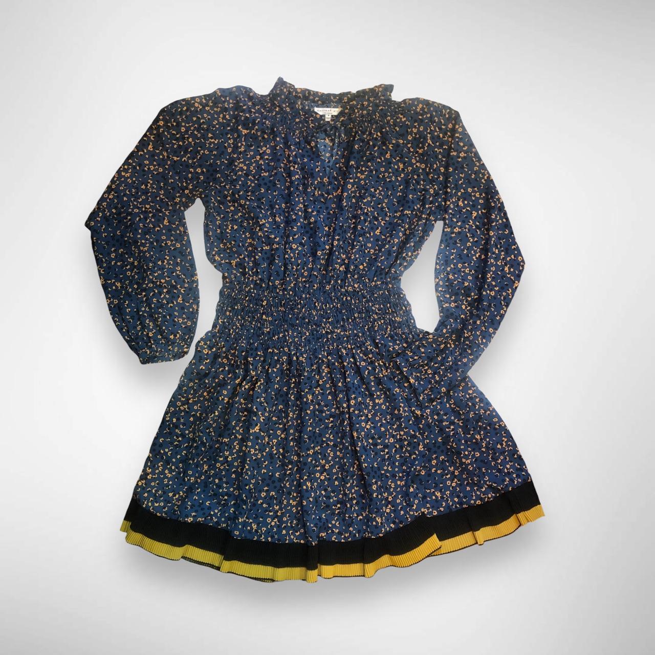 item listed by aliciaburke1