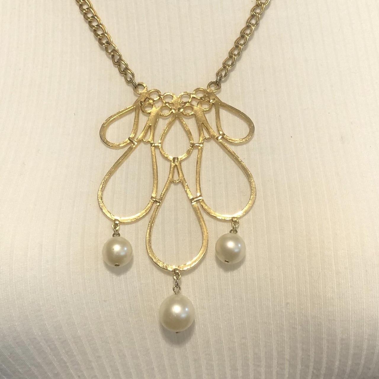 item listed by aliciaburke1
