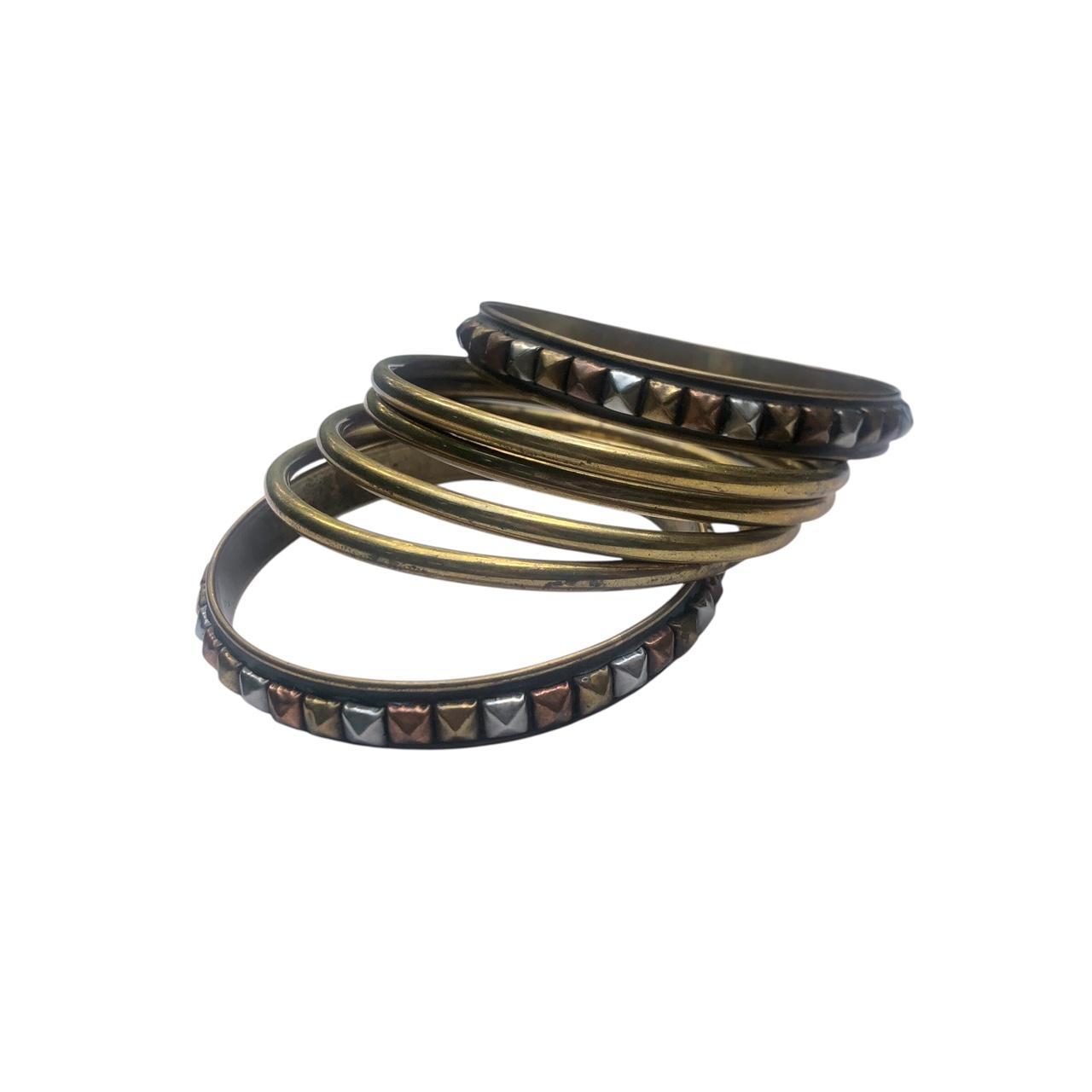 item listed by orbitgurl