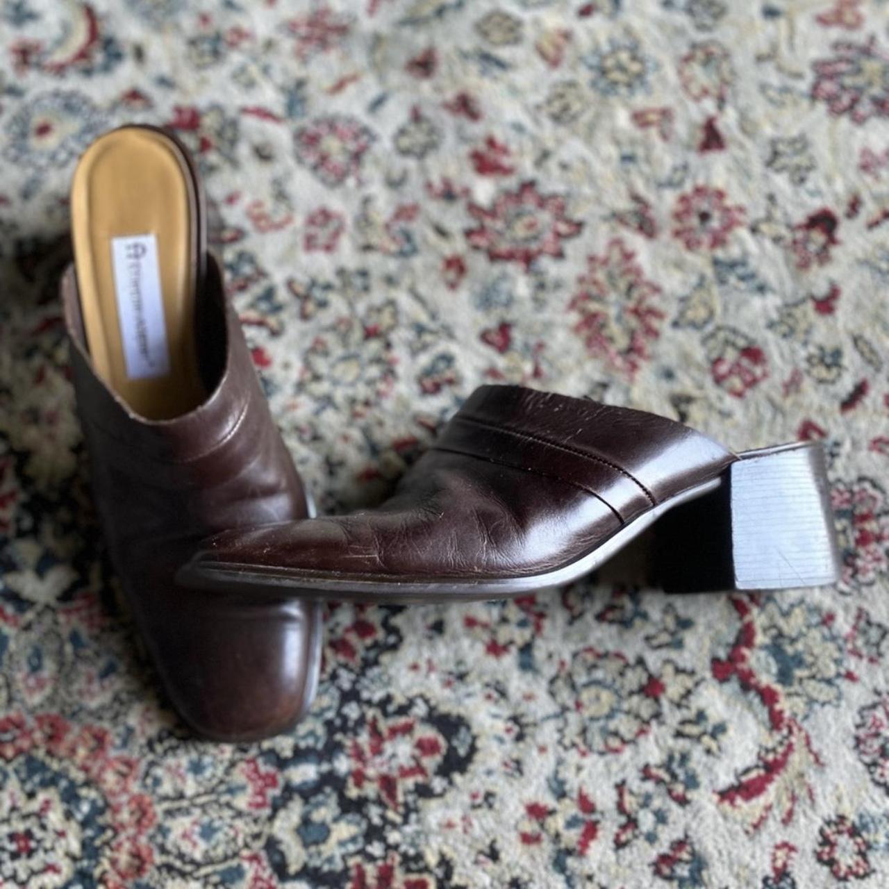 etienne aigner mules