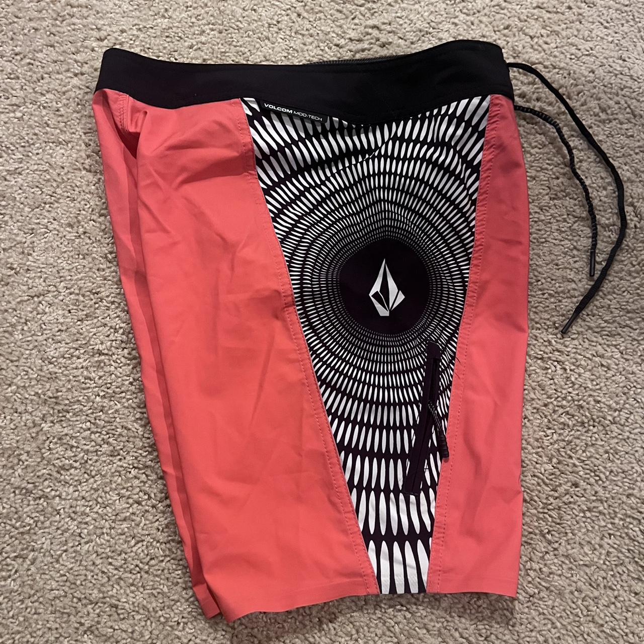 Volcom Men's Shorts - Multi/Red - 30" – Volcom mo… - image 1