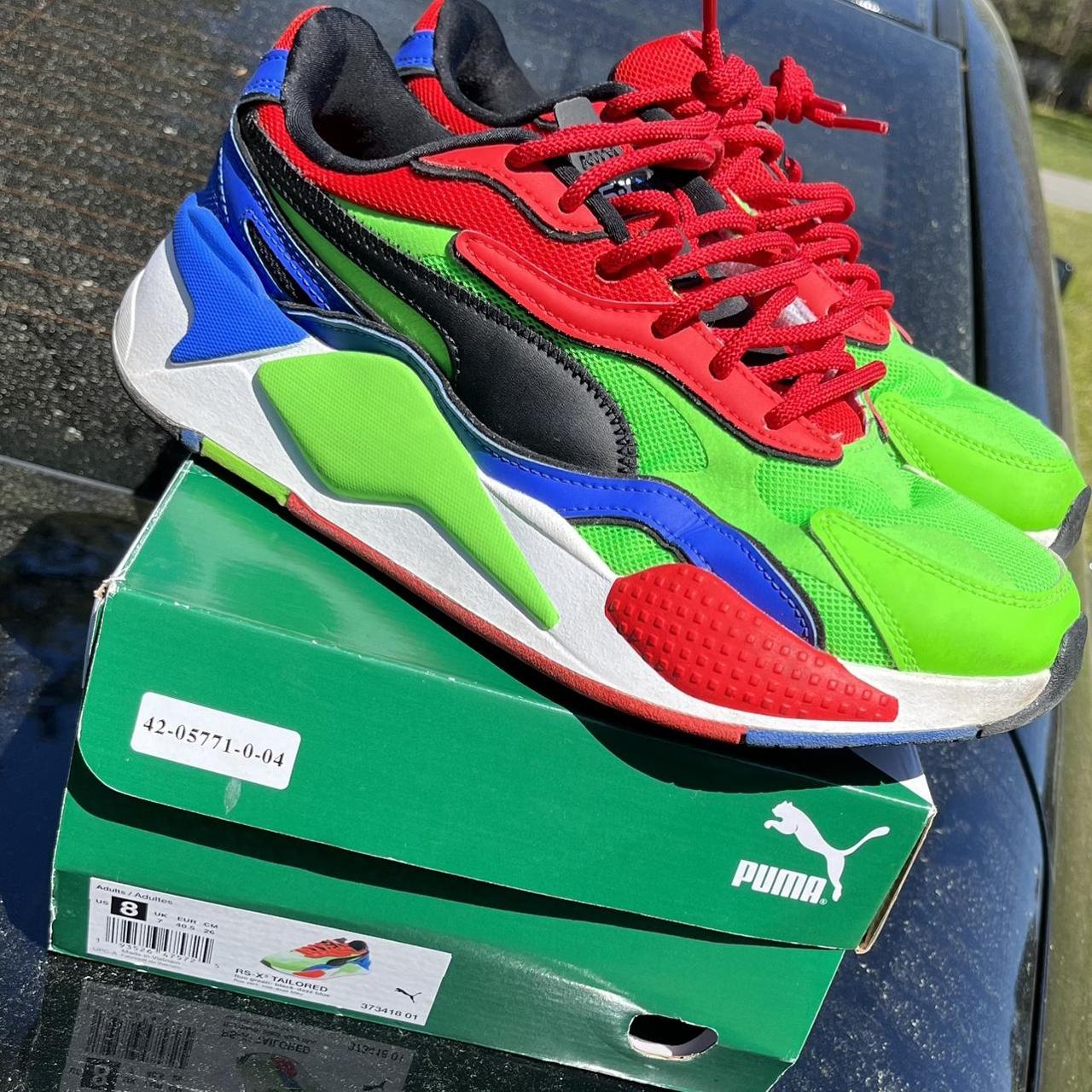 Puma Men's Red and Green Trainers | Depop