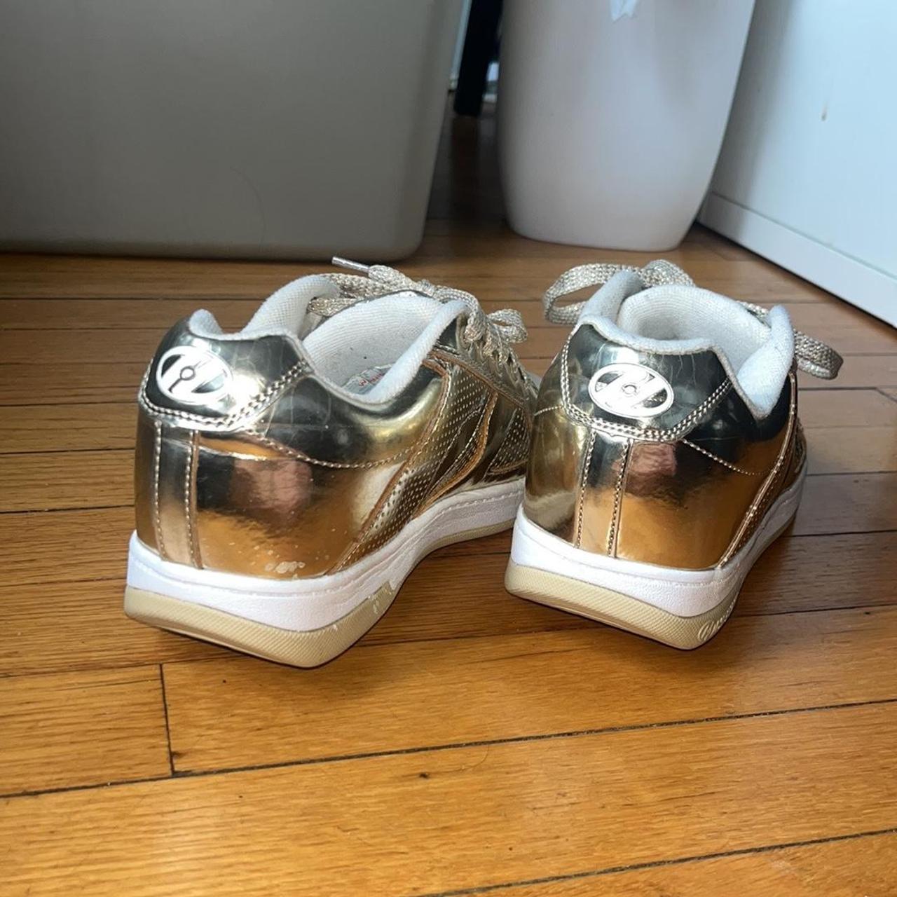 White and hot sale gold heelys