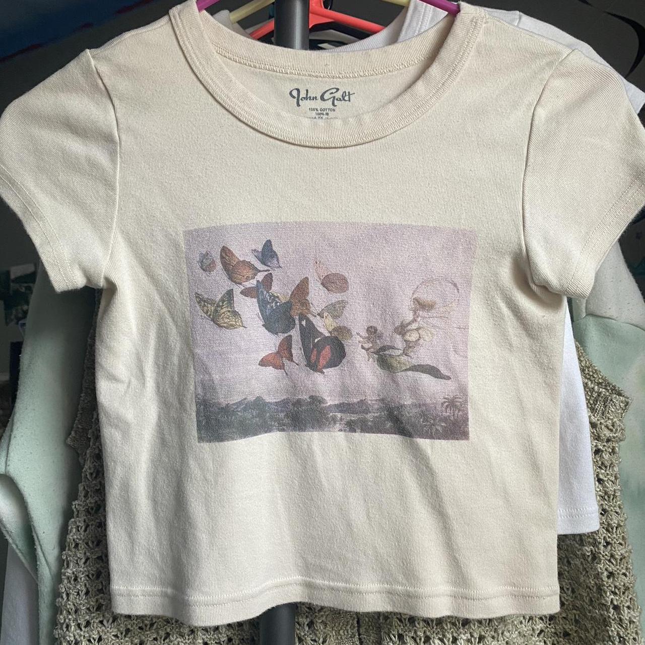 Brandy Melville Women's Cream and Tan Crop-top | Depop