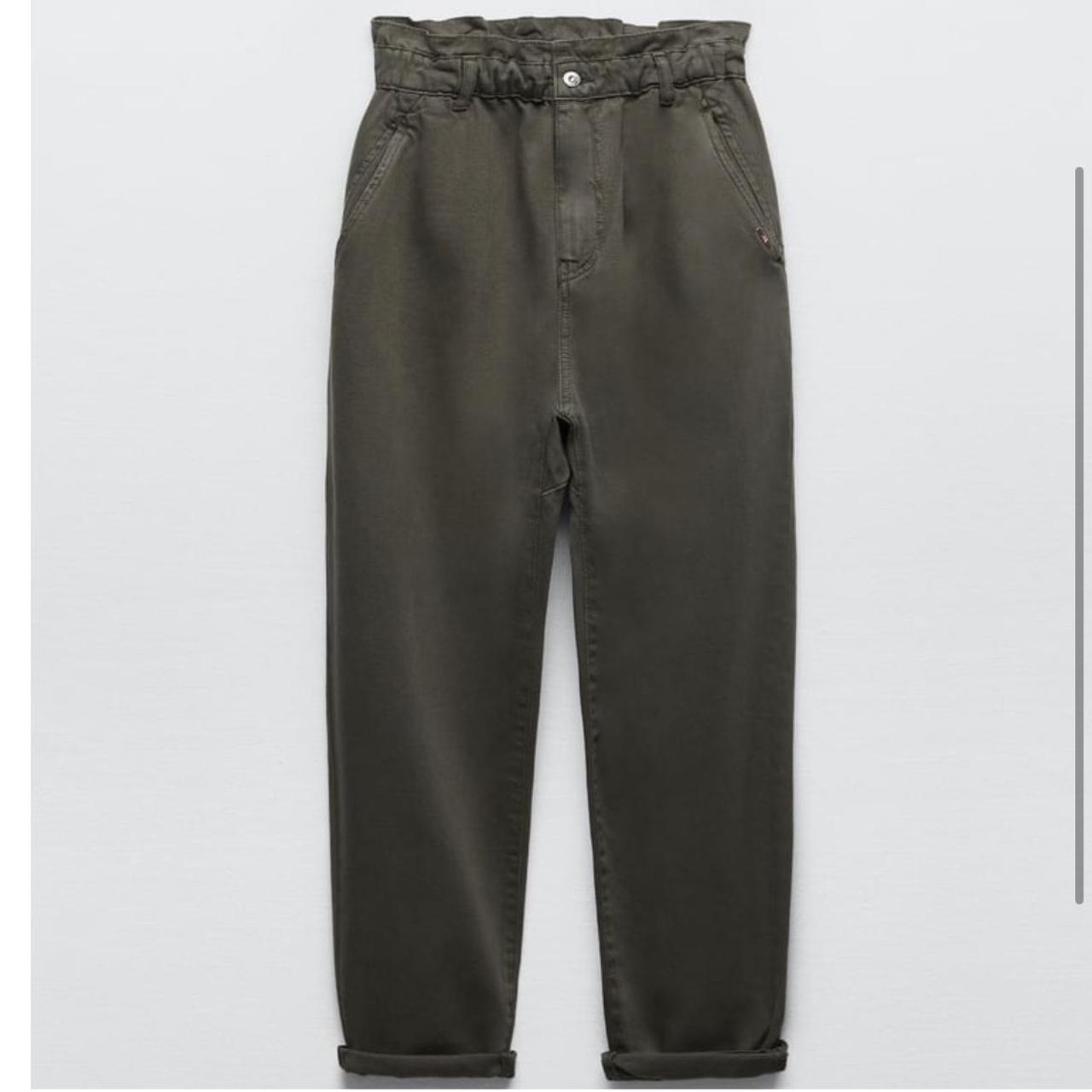 Zara Women's Khaki and Green Trousers Depop