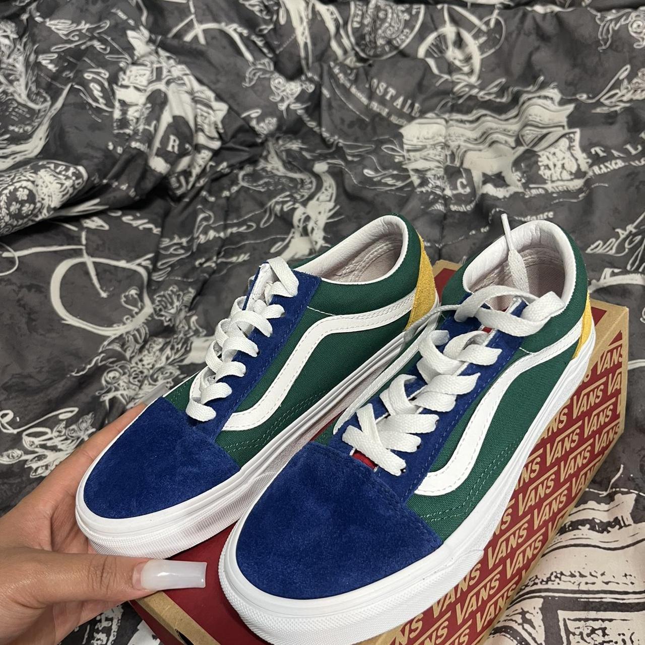 Womens yacht clearance club vans