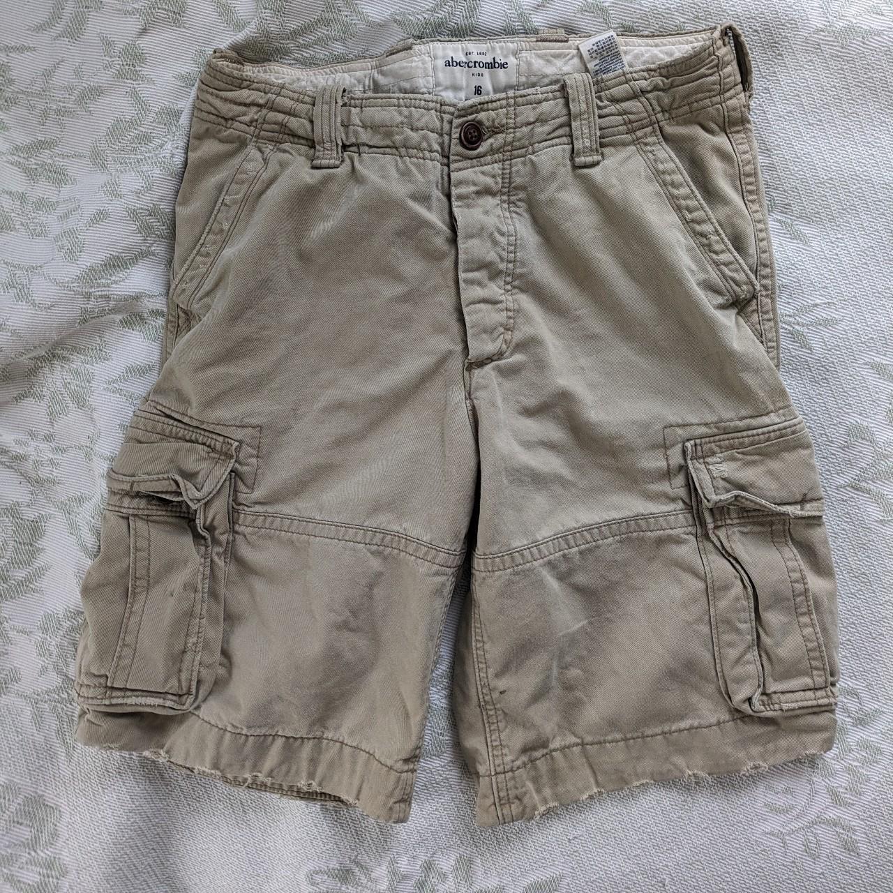 Deadstock y2k Abercrombie kids cargo shorts, size 16... - Depop