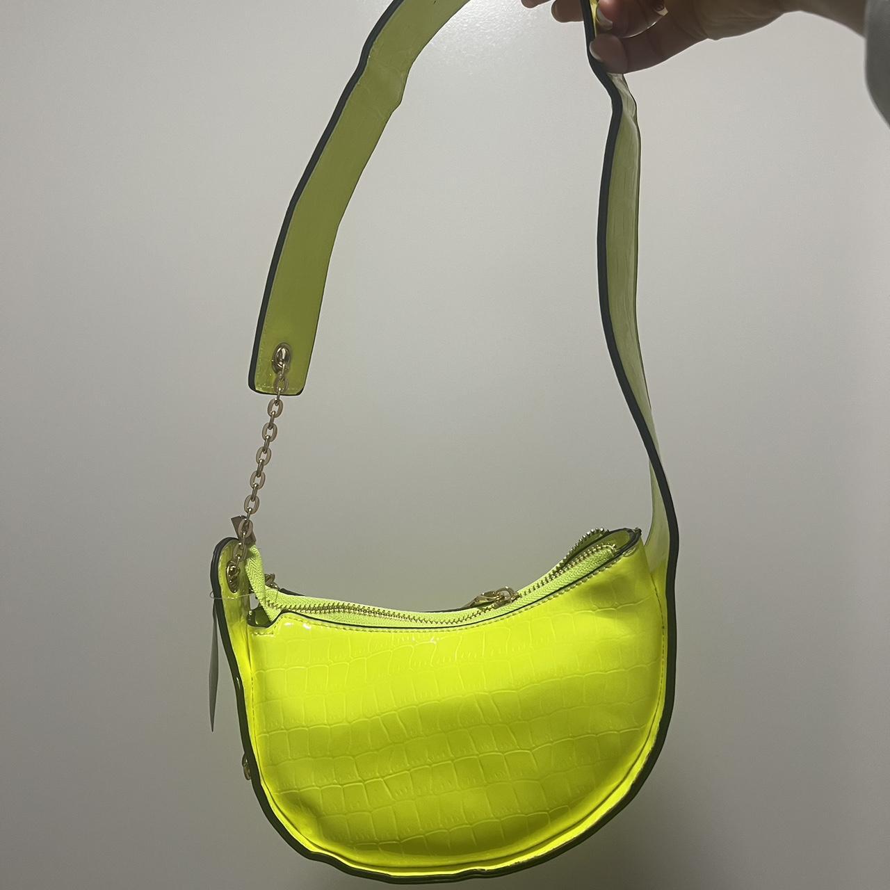 EGO Women's Green Bag Depop