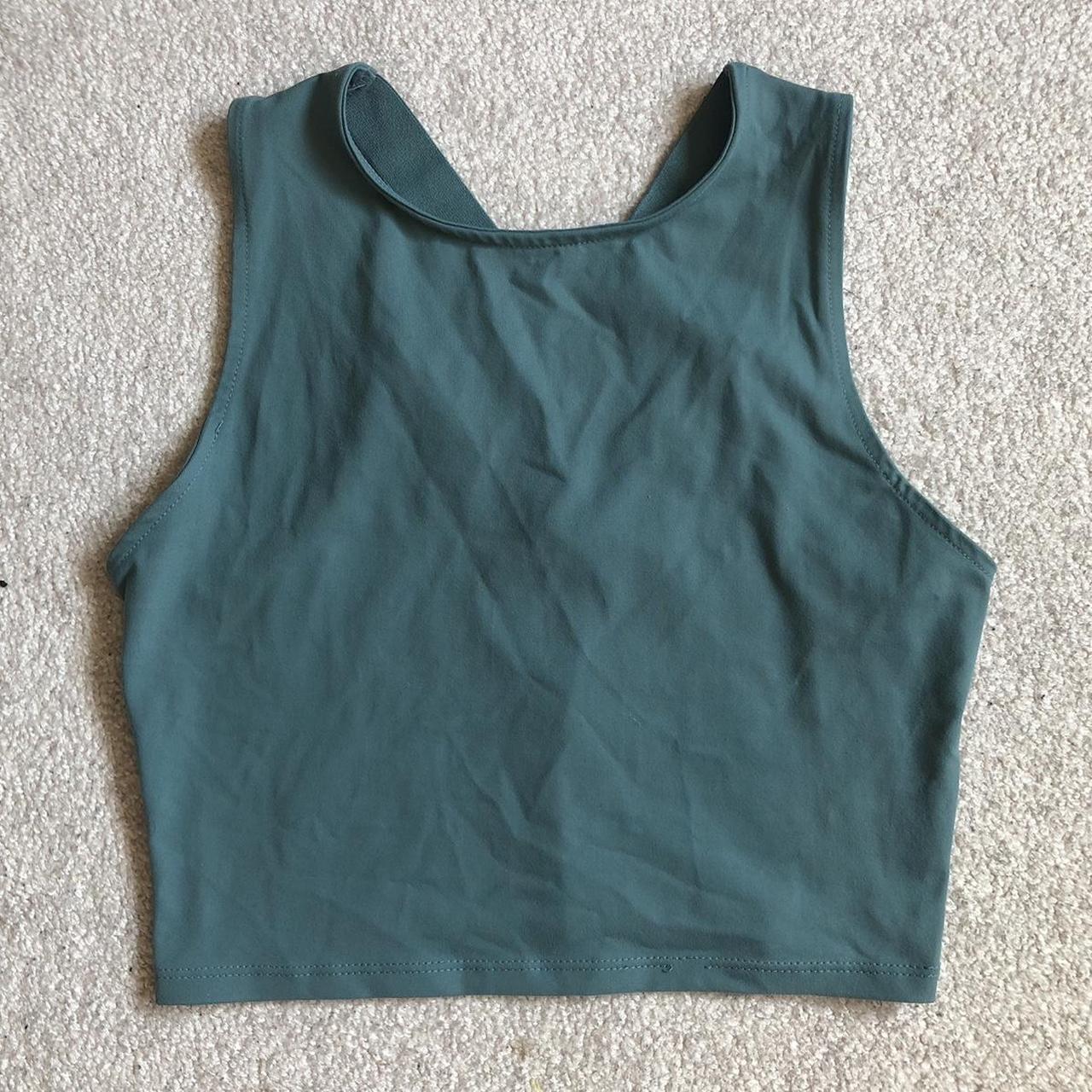 forever 21 sports top! like new - no flaws or... - Depop
