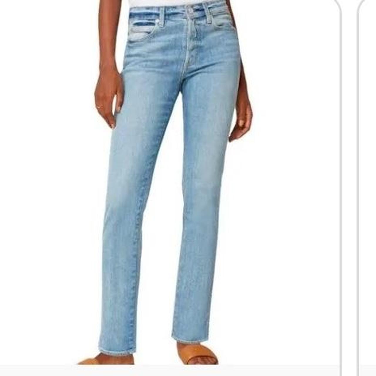 item listed by styled_closetcleanup