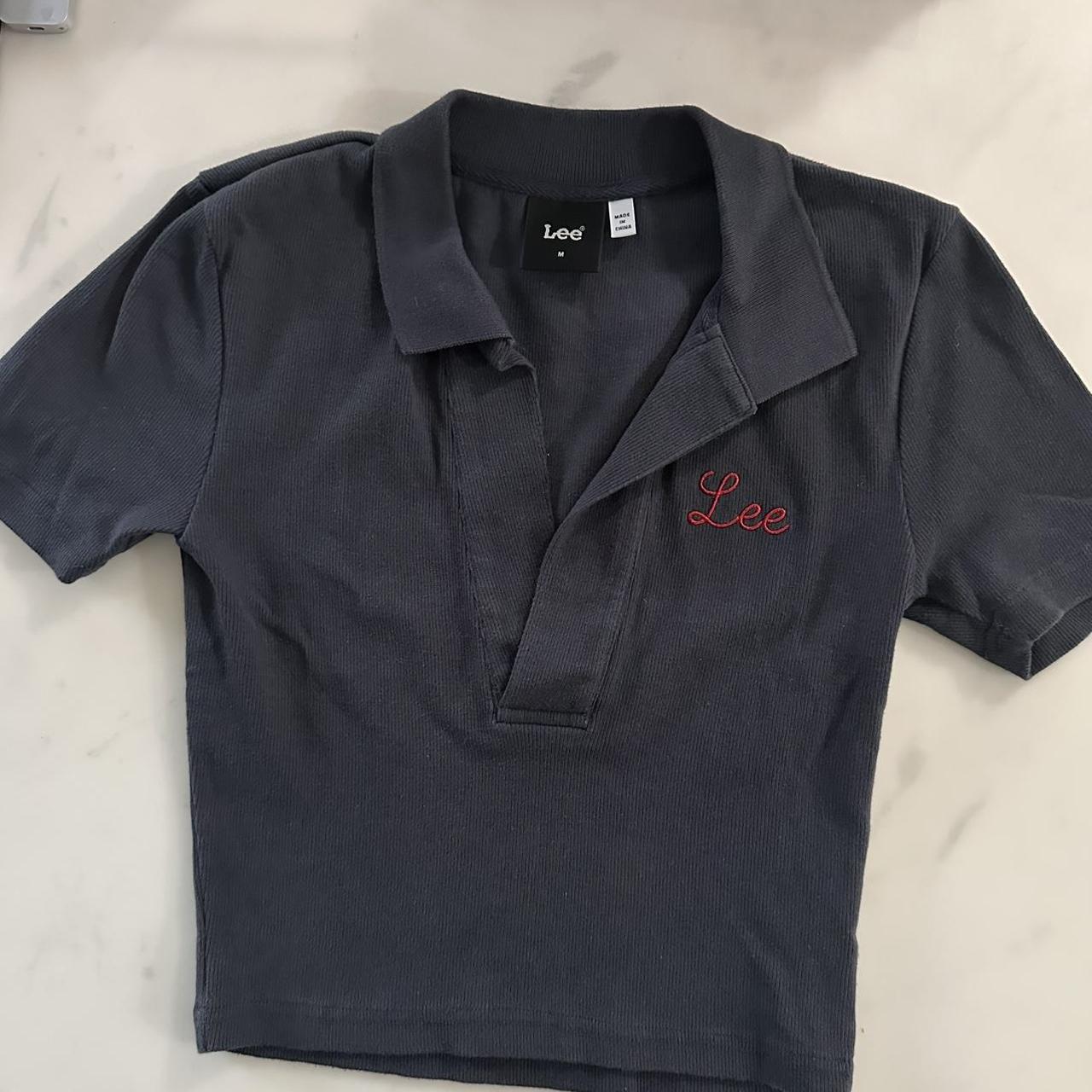 item listed by styled_closetcleanup