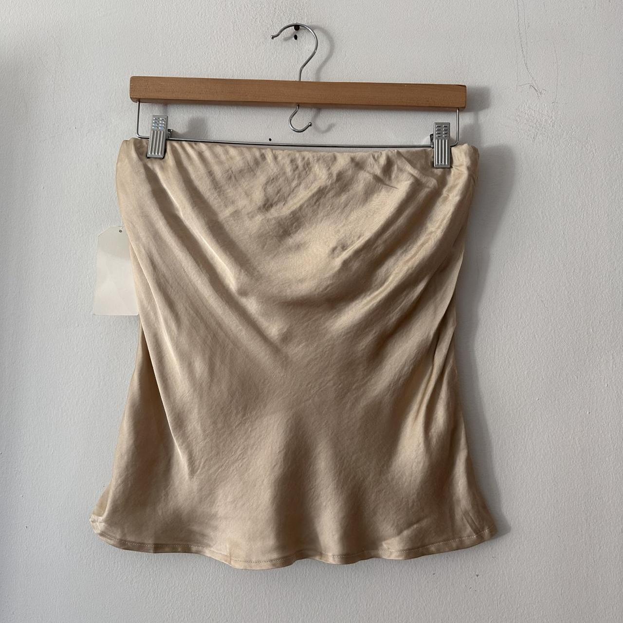 item listed by styled_closetcleanup