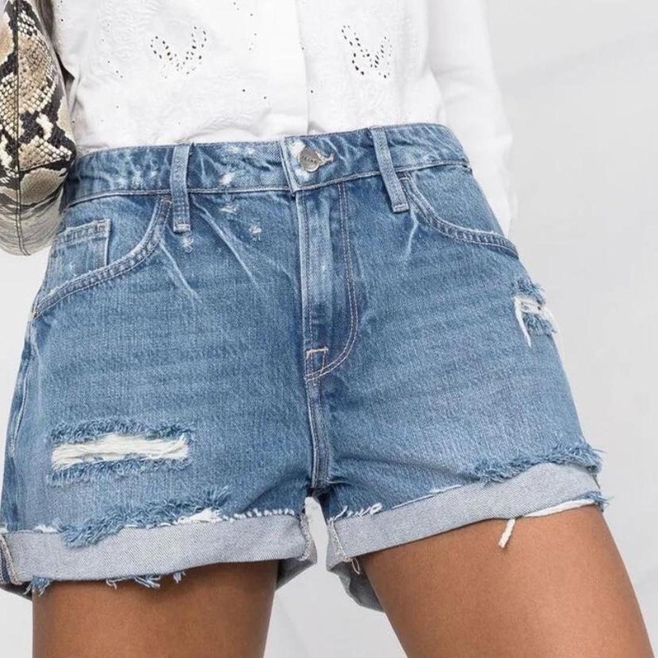 item listed by styled_closetcleanup