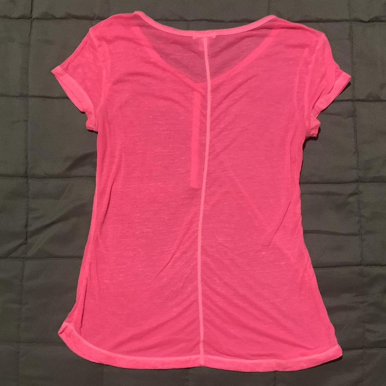 Old Navy Women's Pink Tshirt Depop