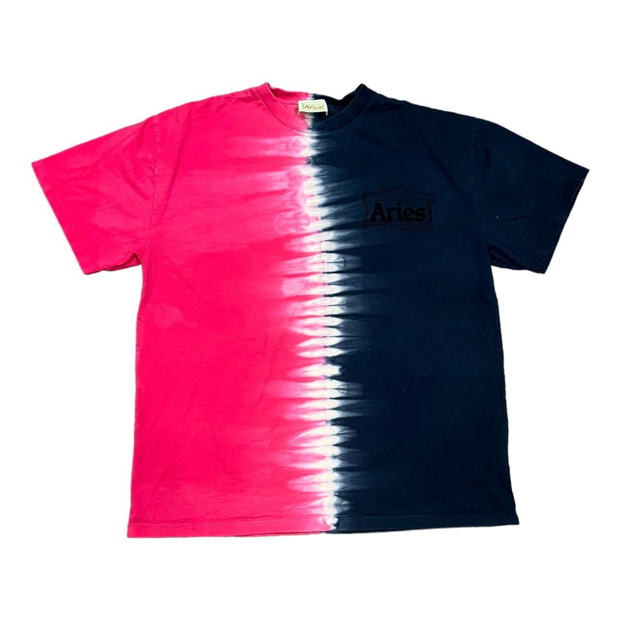 Aries Men's Navy and Pink T-shirt