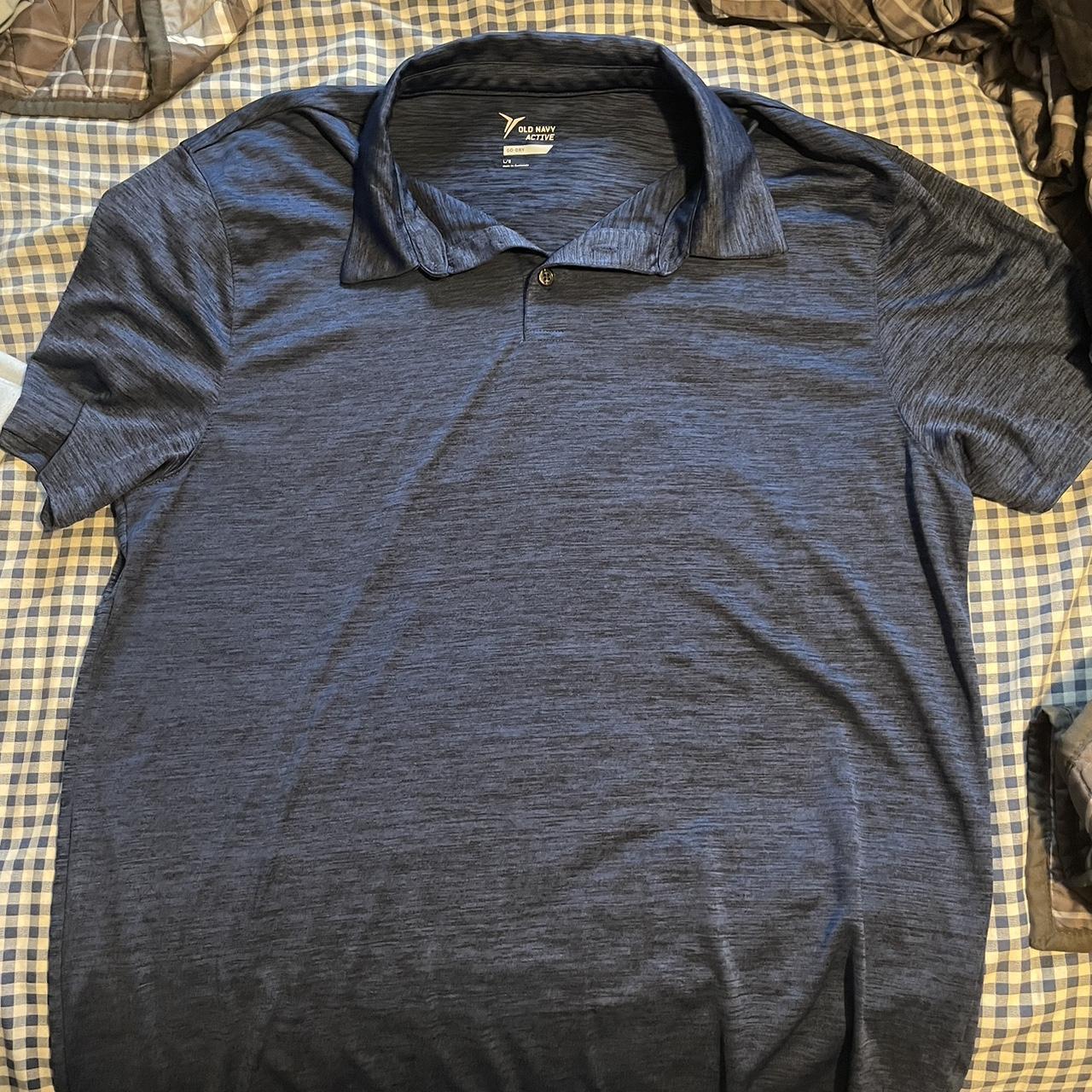 old navy active tee shirt. lightly worn. size L - Depop