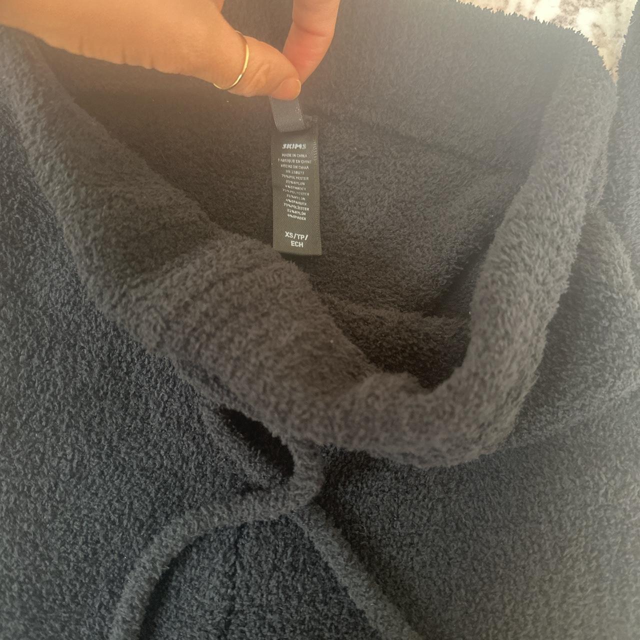 Skims cozy knit leggings Size XXS/XS, could fit a - Depop