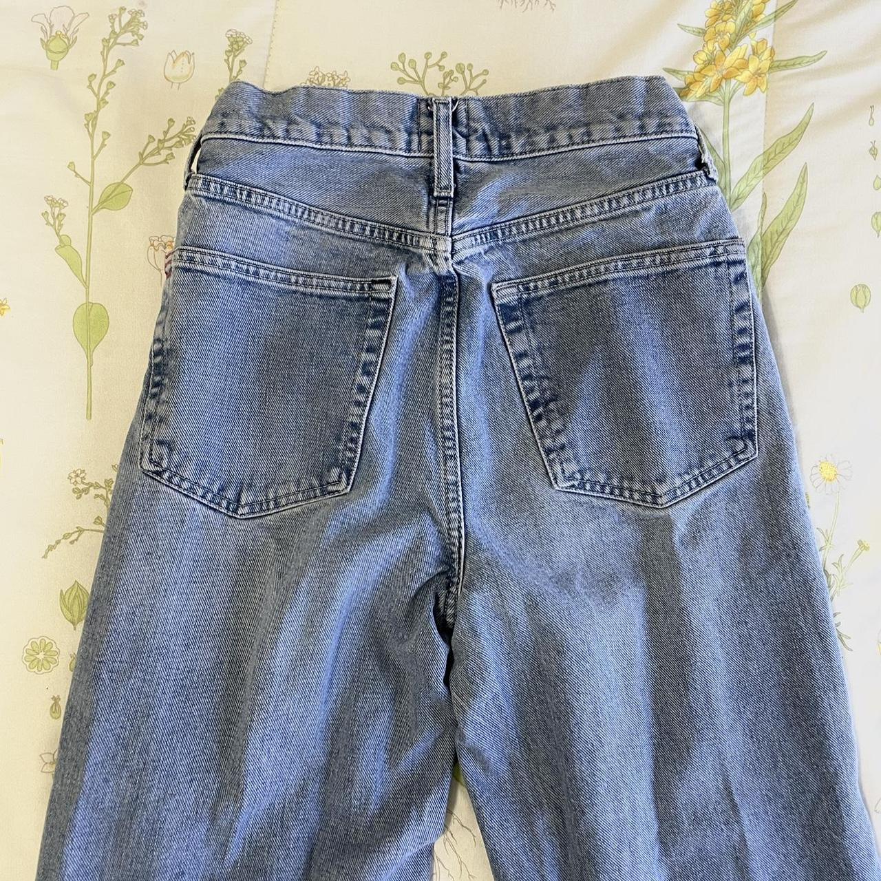 BDG High Waisted Baggy Denim Jeans - size women... - Depop