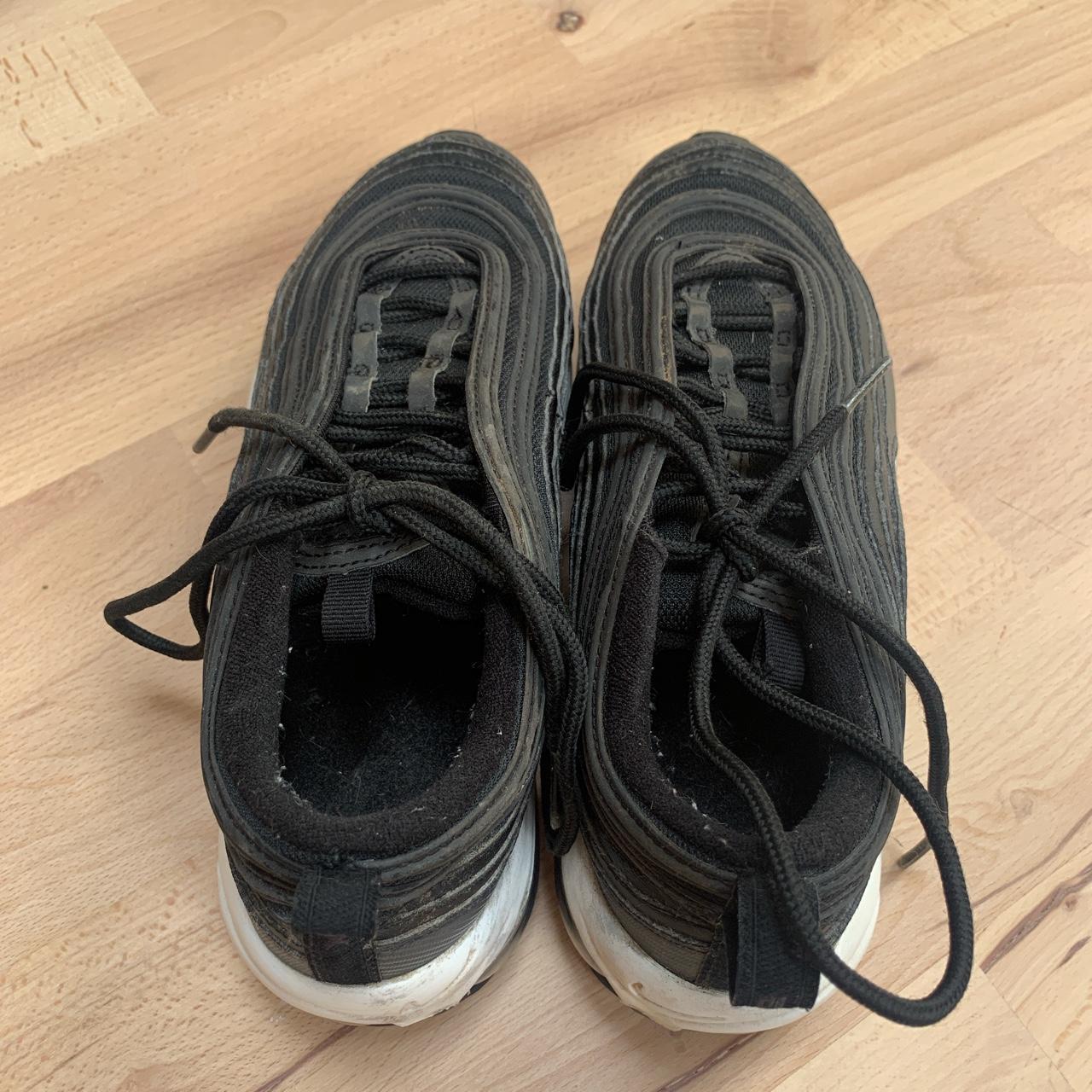 black and white size 5 97s nike trainers worn a few Depop