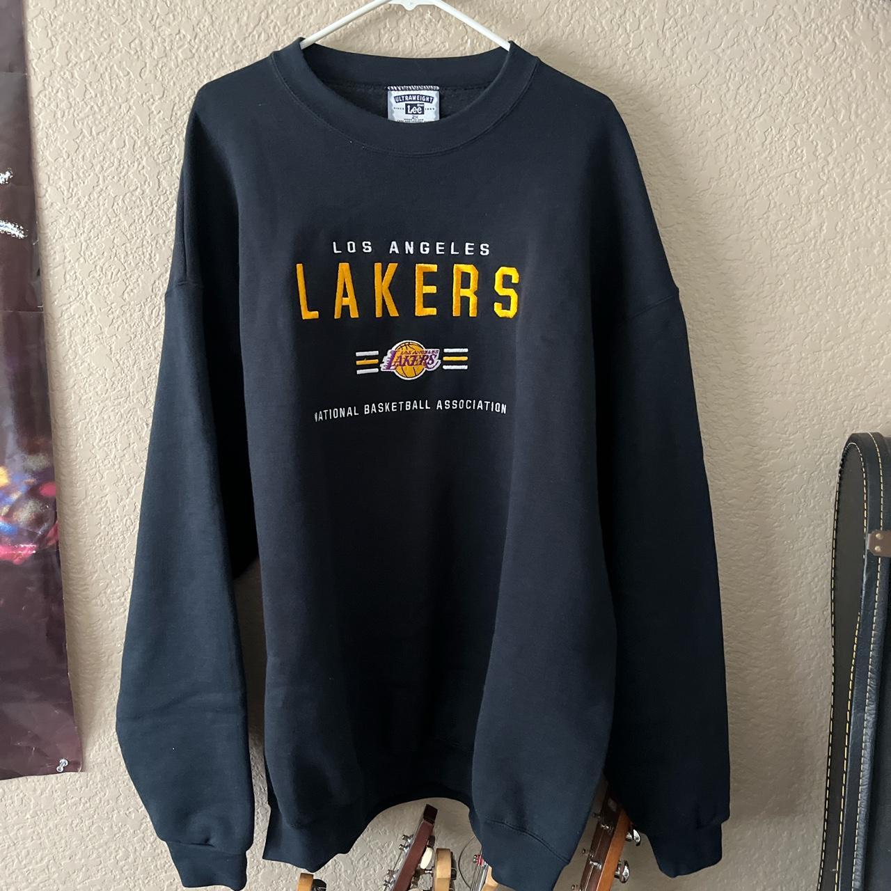 Los Angeles Lakers Crewneck Sweatshirt - Depop