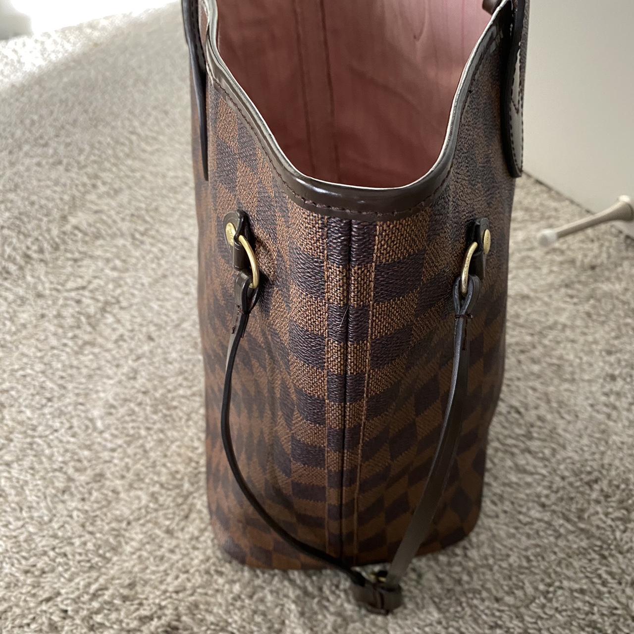 Louis Vuitton Crossbody Bag. Unisex. Checkered - Depop