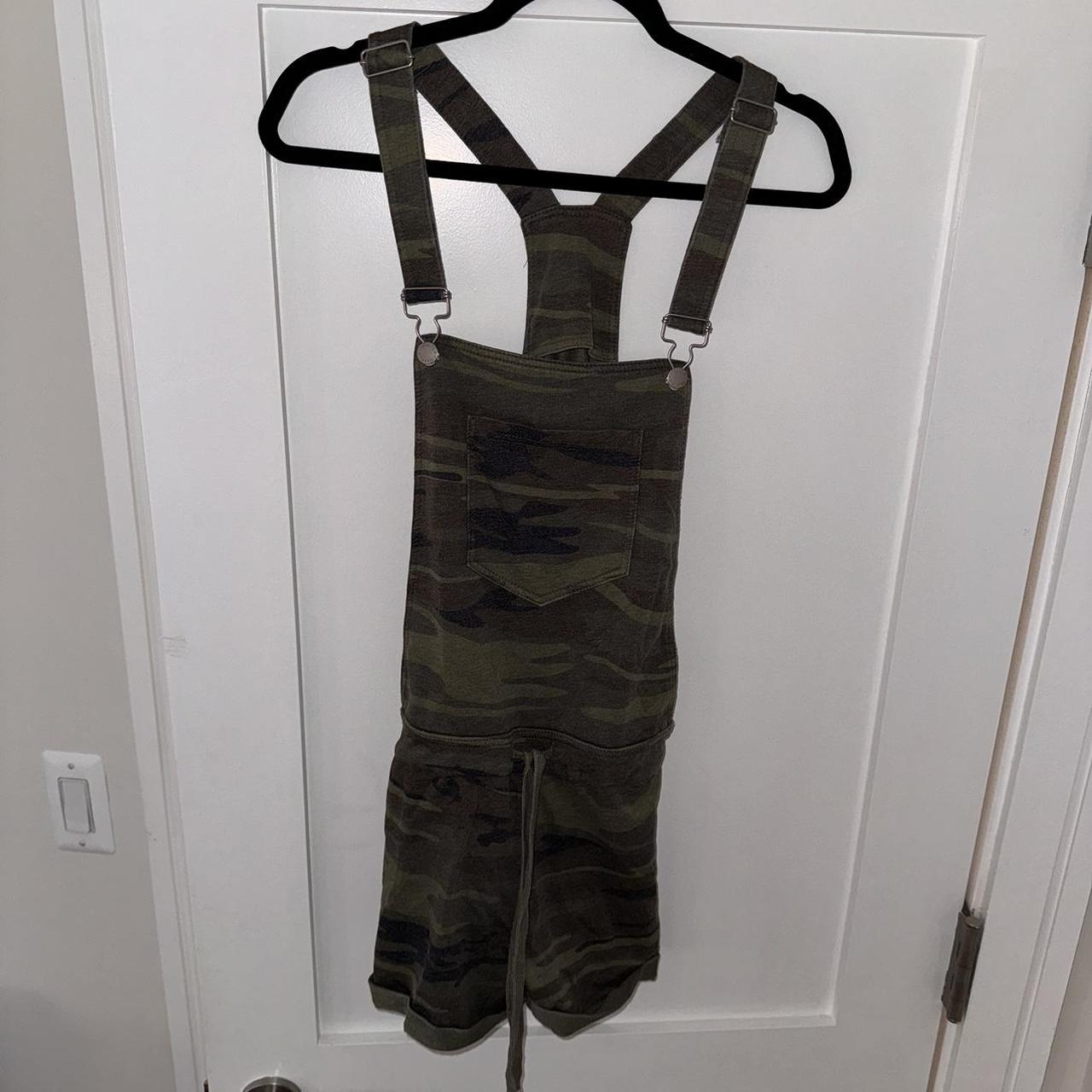 Z Supply Camo Short Size Depop