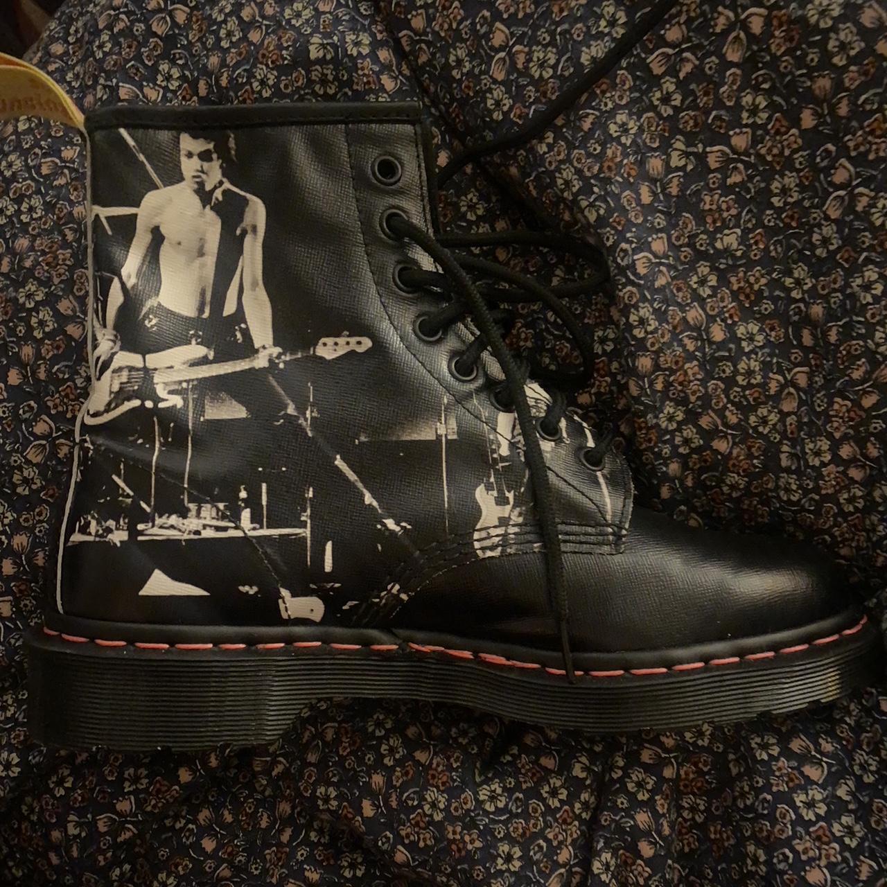 Sid vicious doc on sale martens