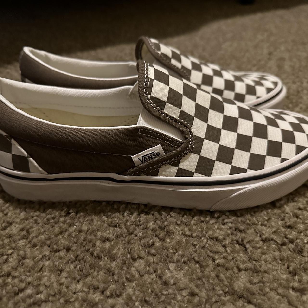 Checkered vans brown on sale