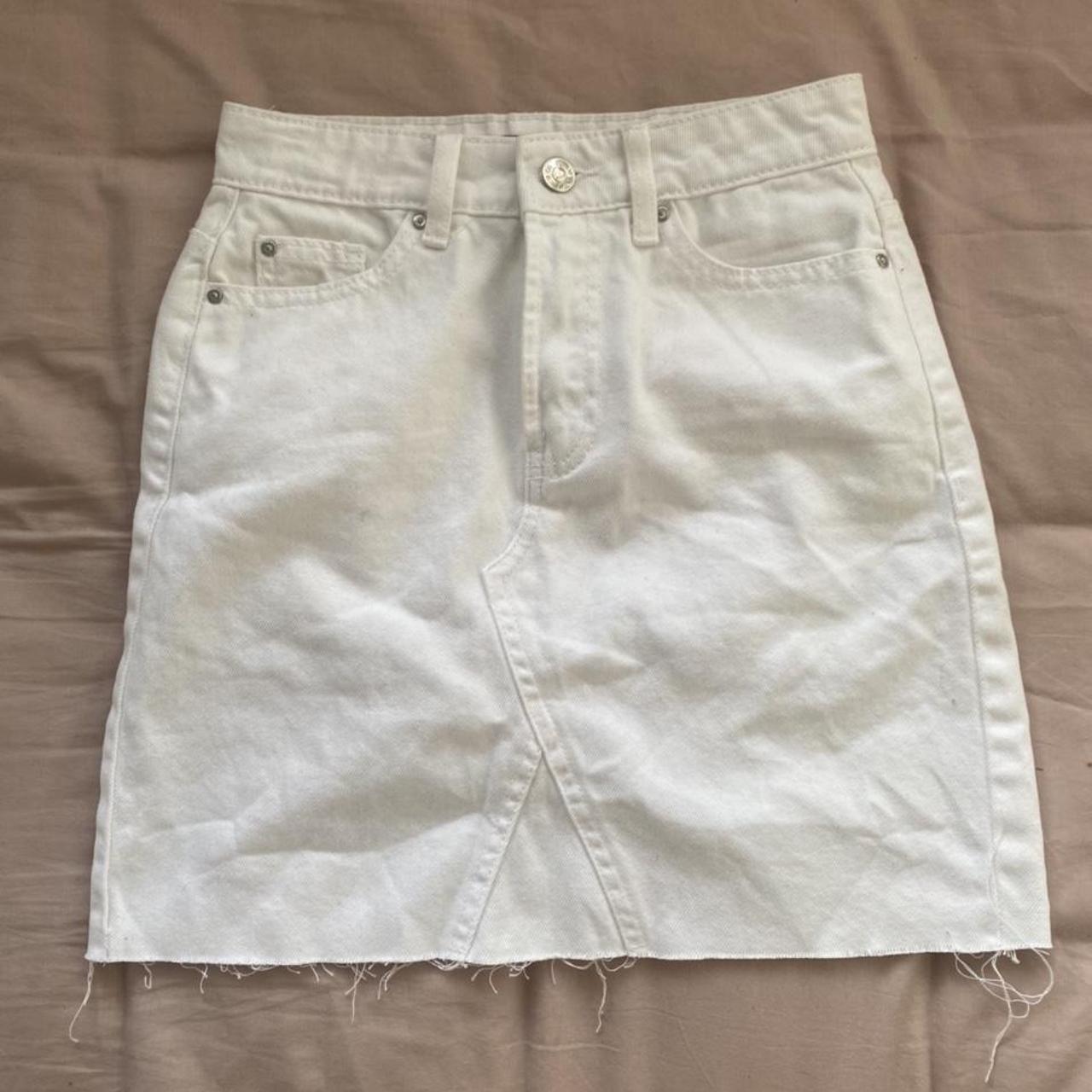 White denim high waisted a line short mini