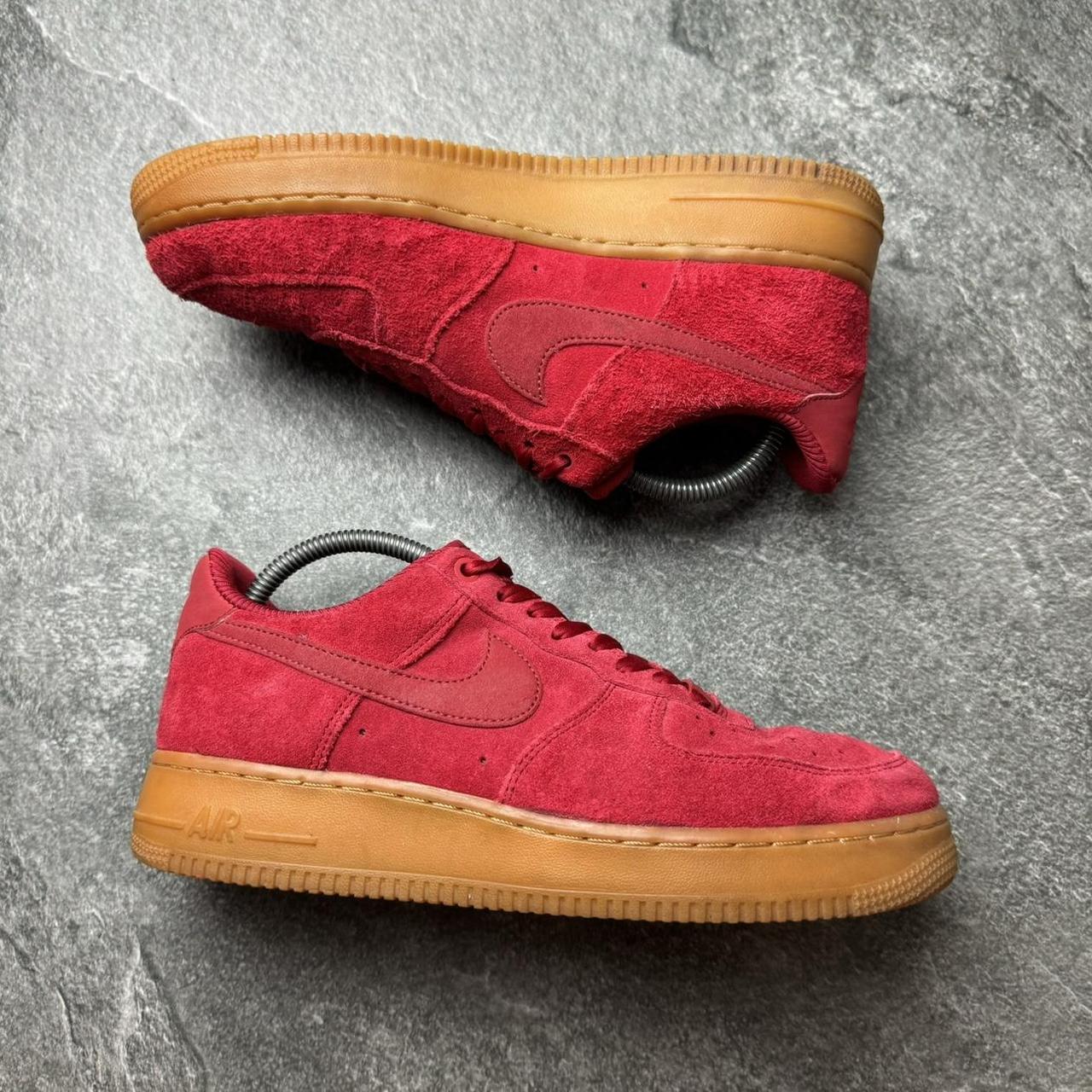 Nike air force 1 red suede trainers with gum sole on sale