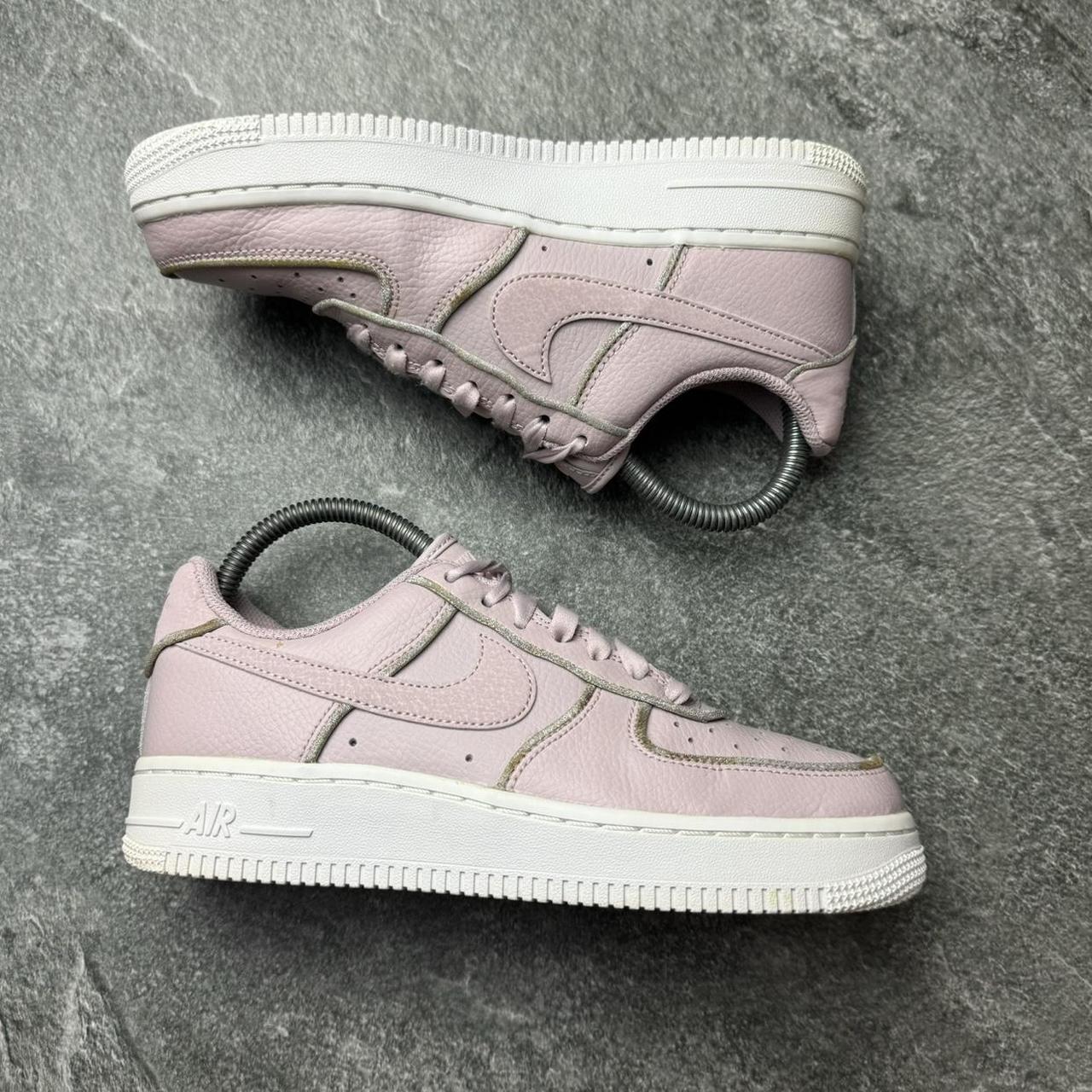 Nike air force 1 particle rose hotsell