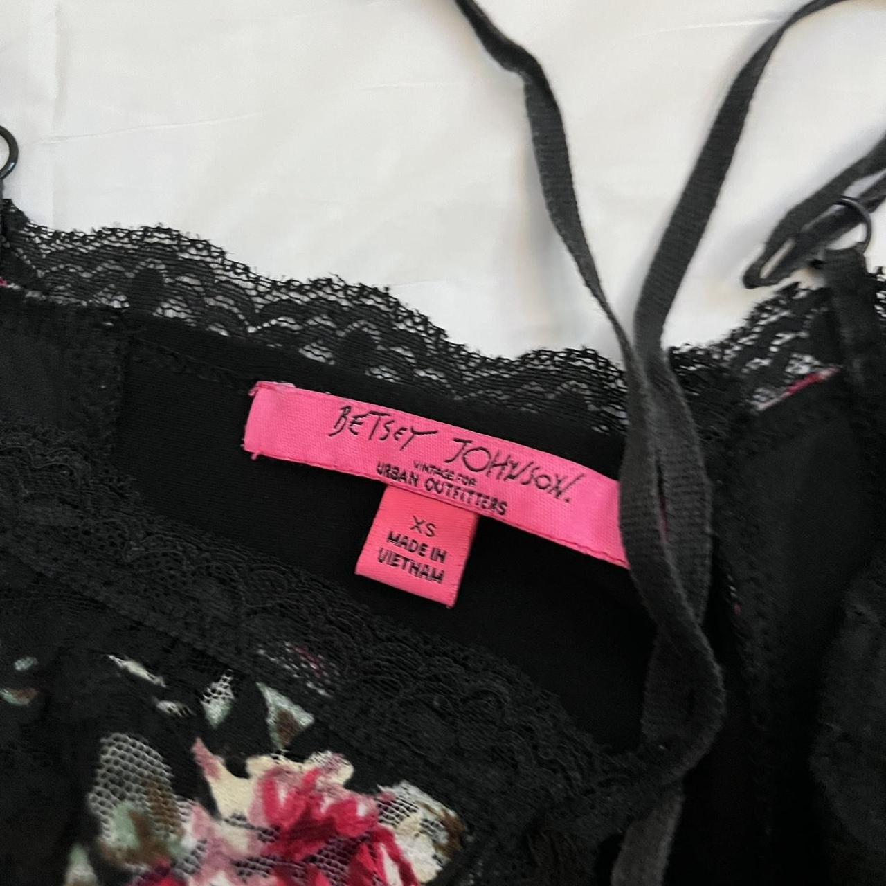 item listed by mynoseisitchy