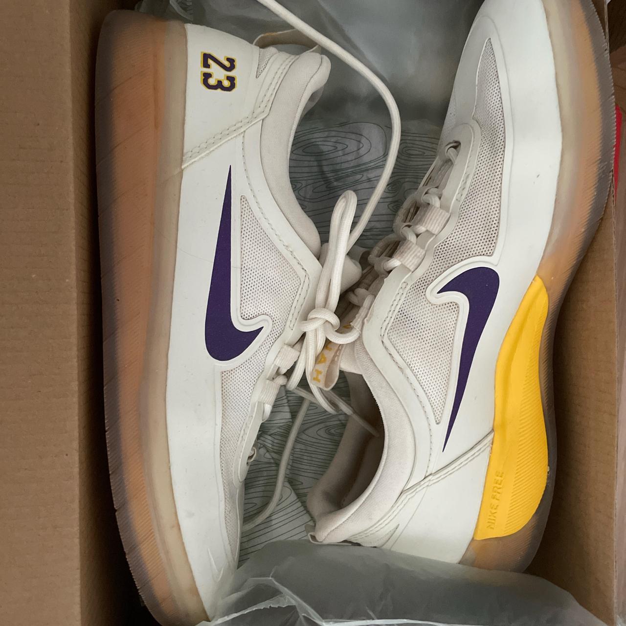 nyjah lakers shoe