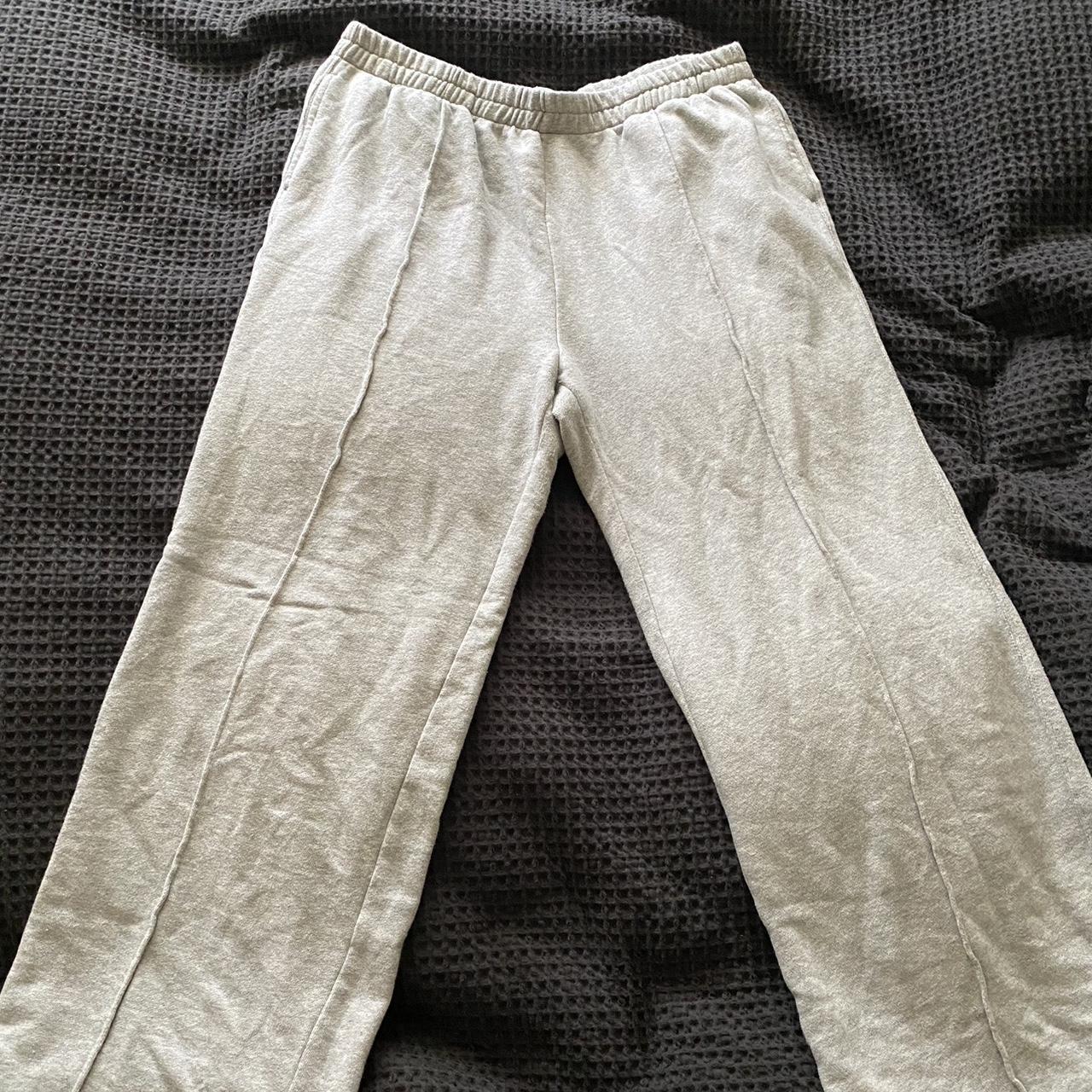 Aerie wide leg grey sweats size Large! Only wore a... - Depop