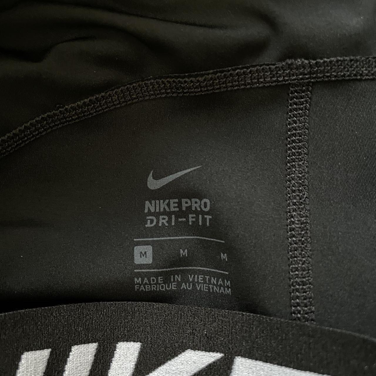 Nike Pro 365 Women's Mid-Rise Cropped Mesh Panel - Depop