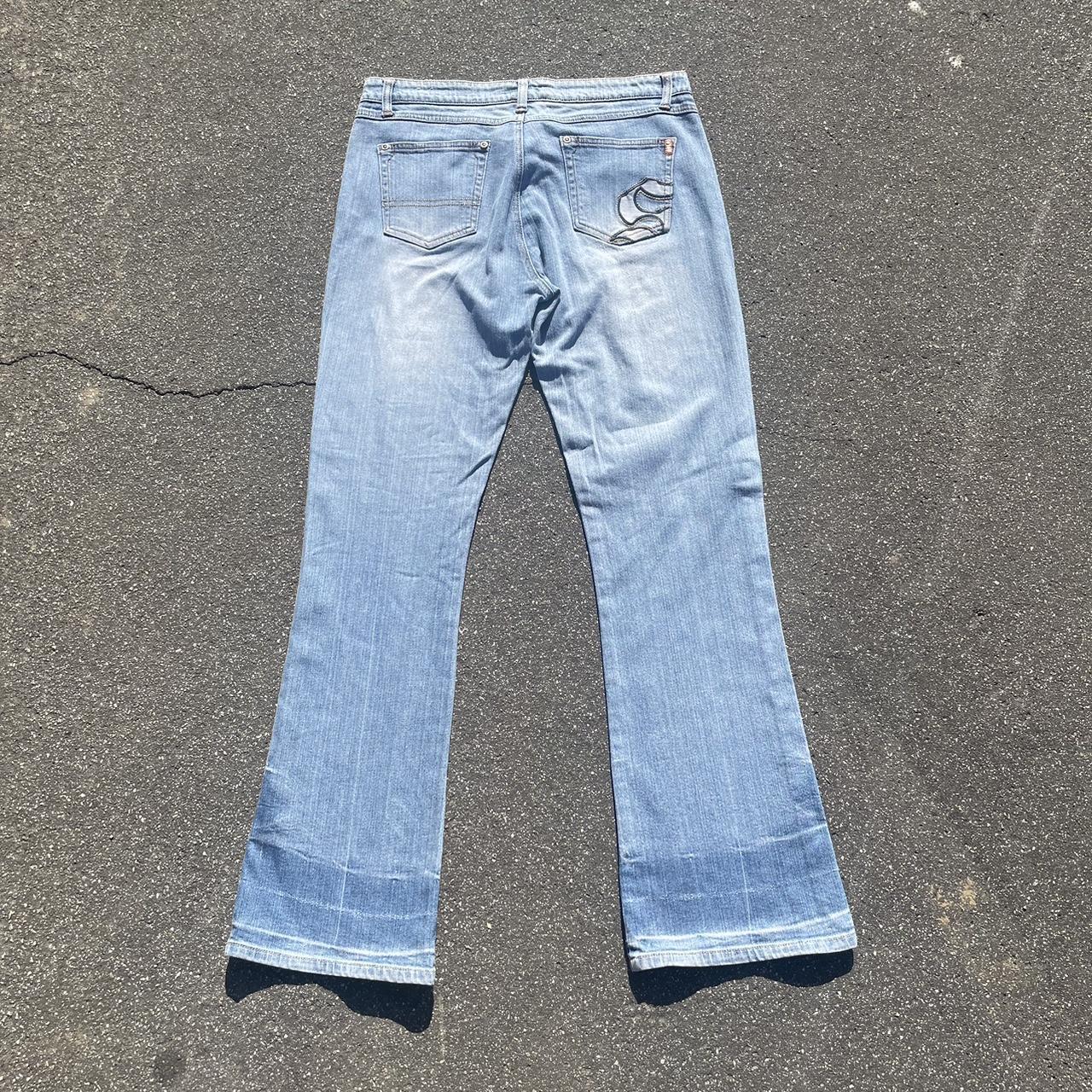 item listed by smiley_thrift