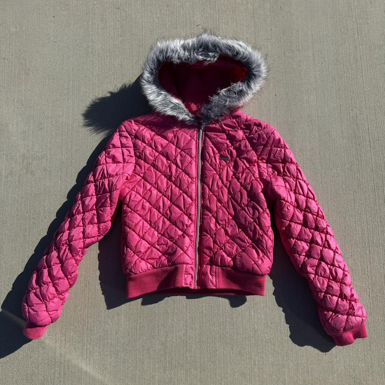item listed by smiley_thrift