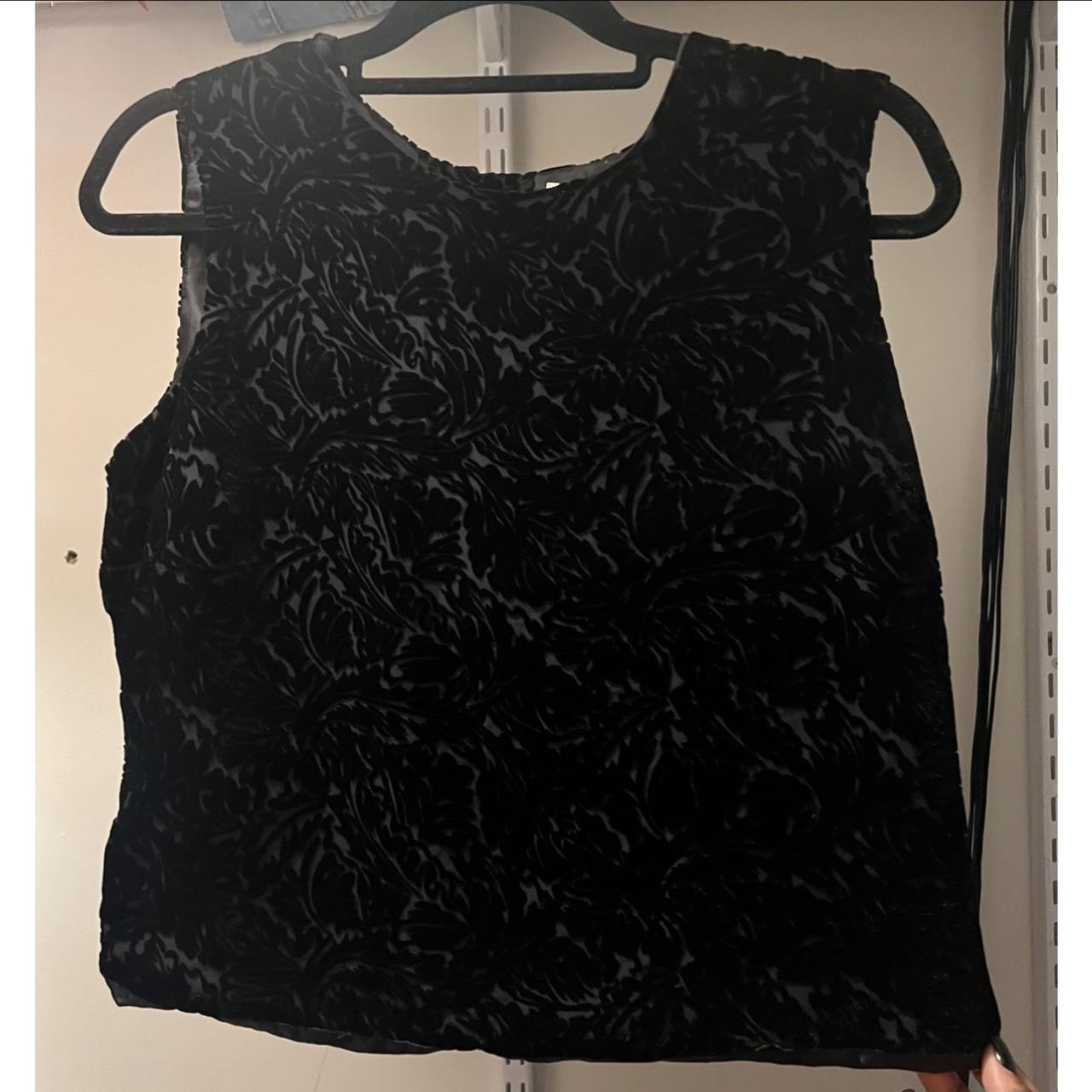 #MEGRONA black bed silk lace look alike design. - Depop