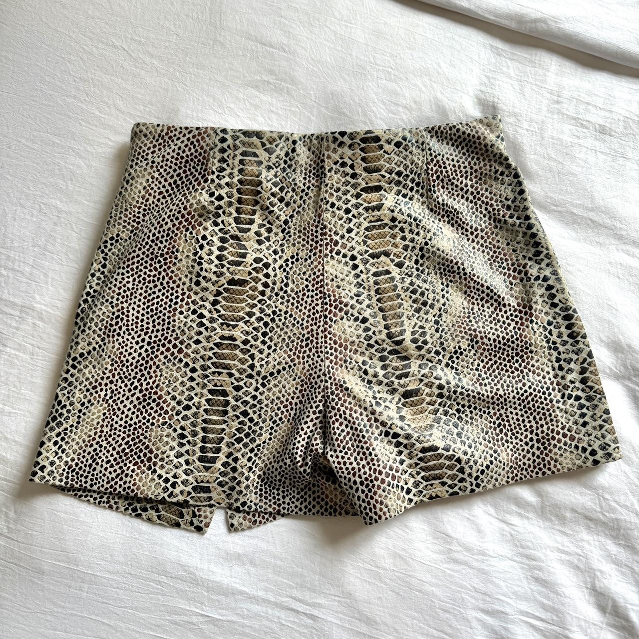 Zara snakeskin mini skort! #zara Depop