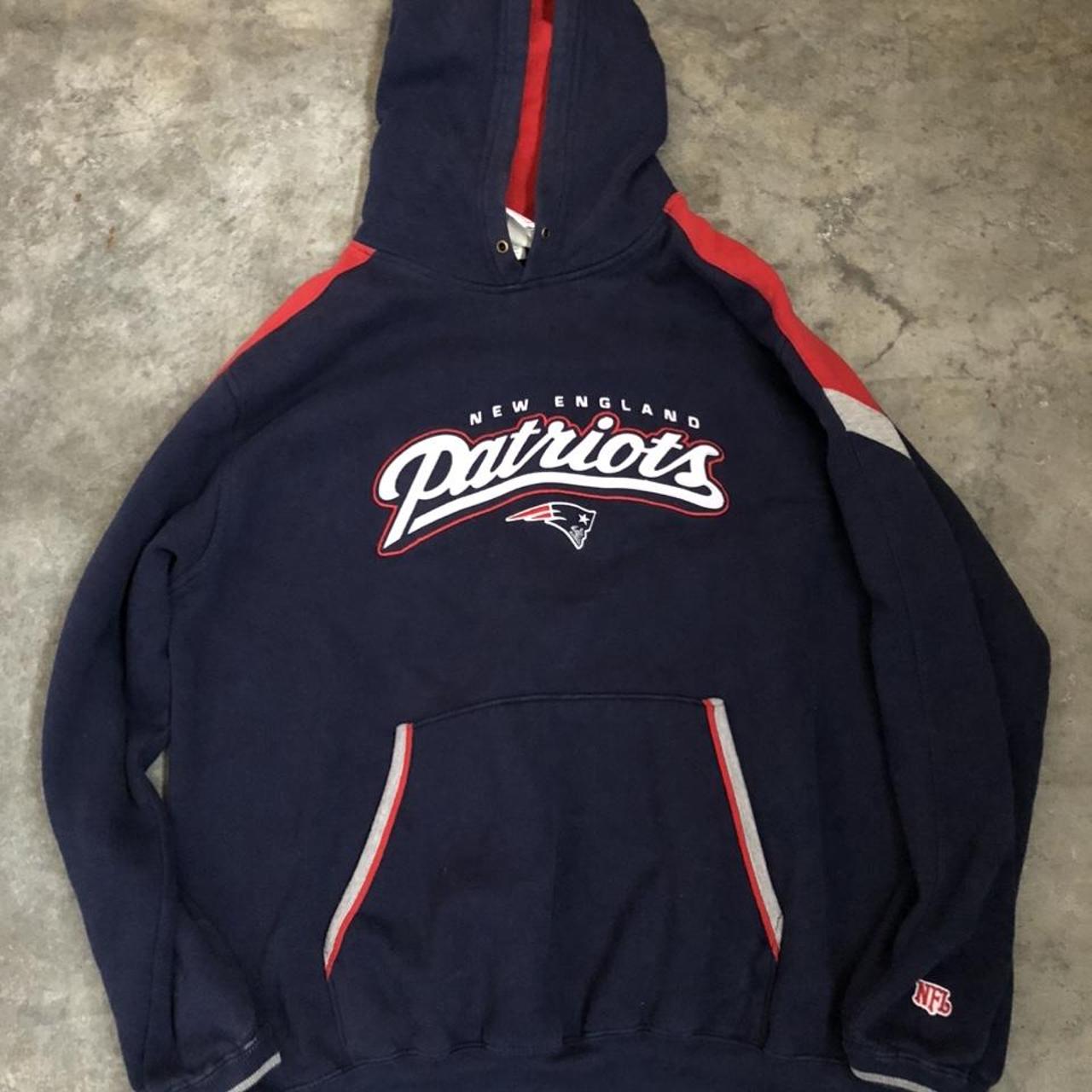 New England patriots hoodie men's large sweatshirt - Depop