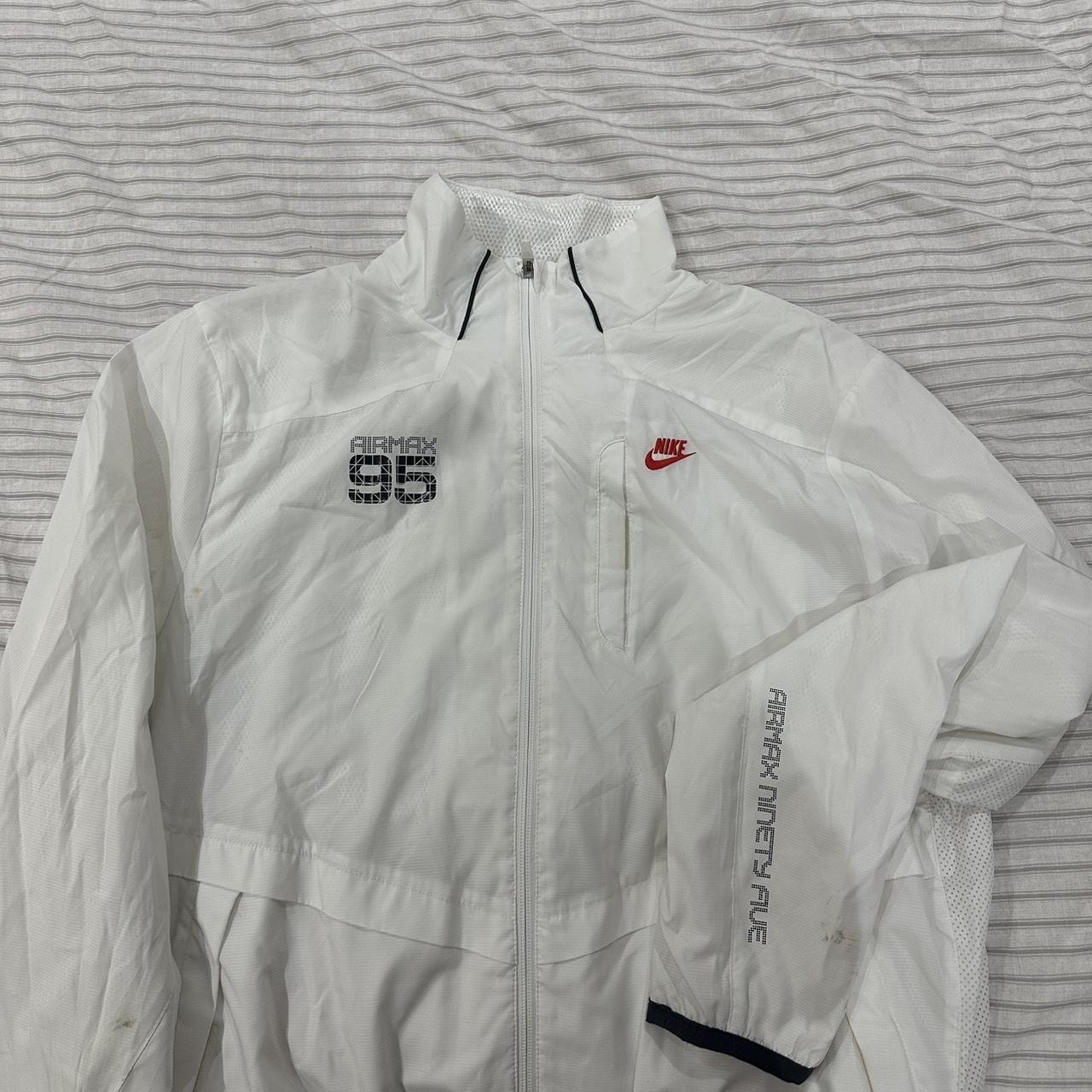 nike air max white jacket