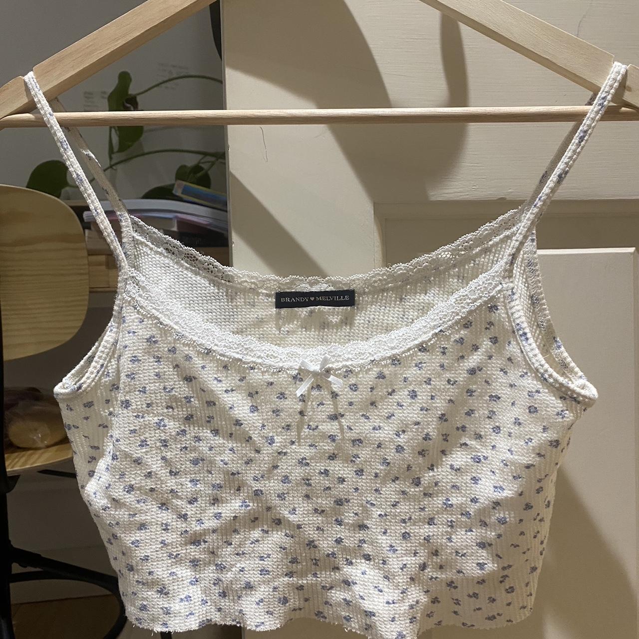 Brandy Melville floral pyjama crop Worn a few times... Depop