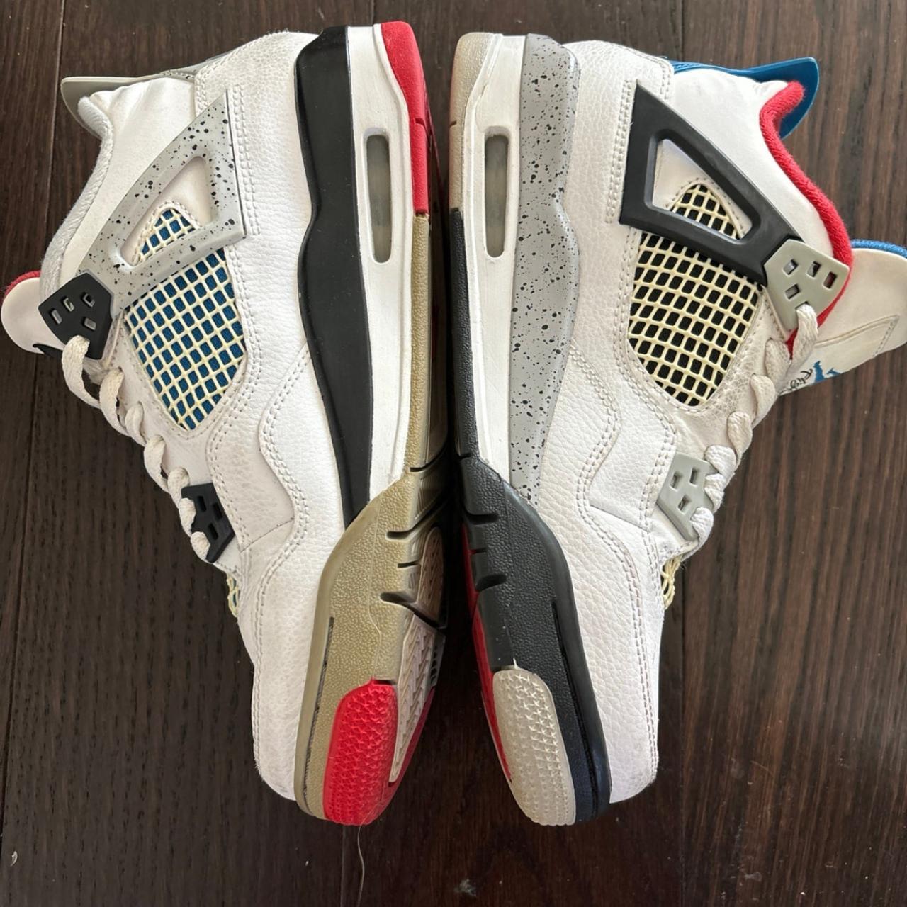 does jordan 4 run big or small