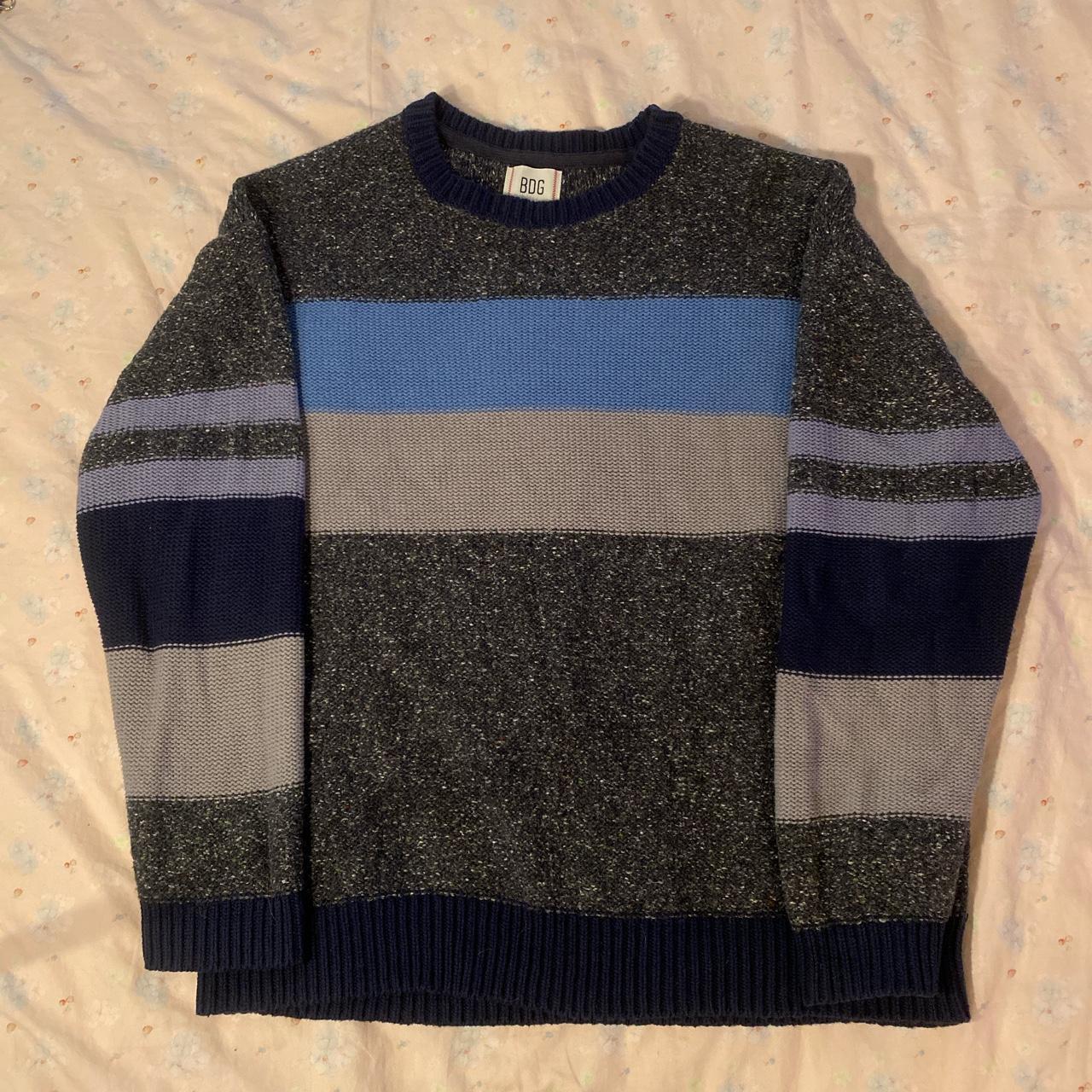 BDG urban outfitters sweater size large Fits roomy... - Depop