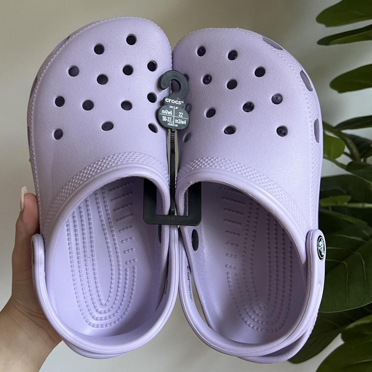 Womens lavender outlet crocs