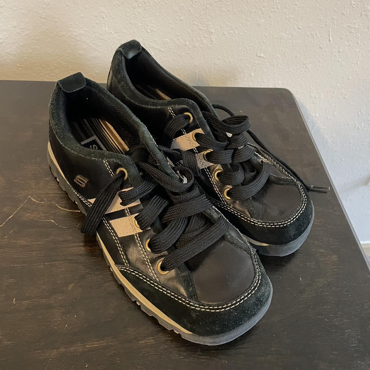 ladies black leather skechers