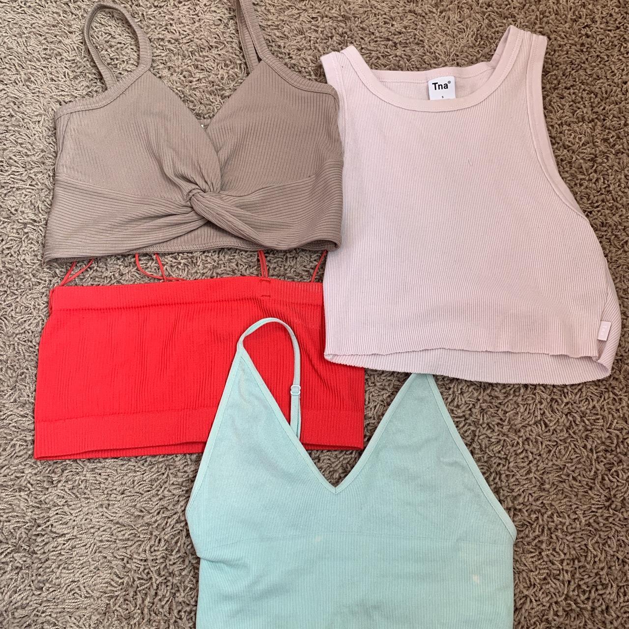 Bundle of high quality aritzia tops